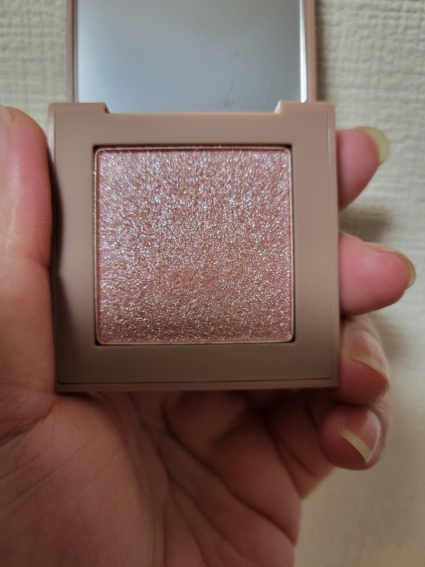 ニューデップスアイシャドウ/hince/単色アイシャドウを使ったクチコミ(2枚目)