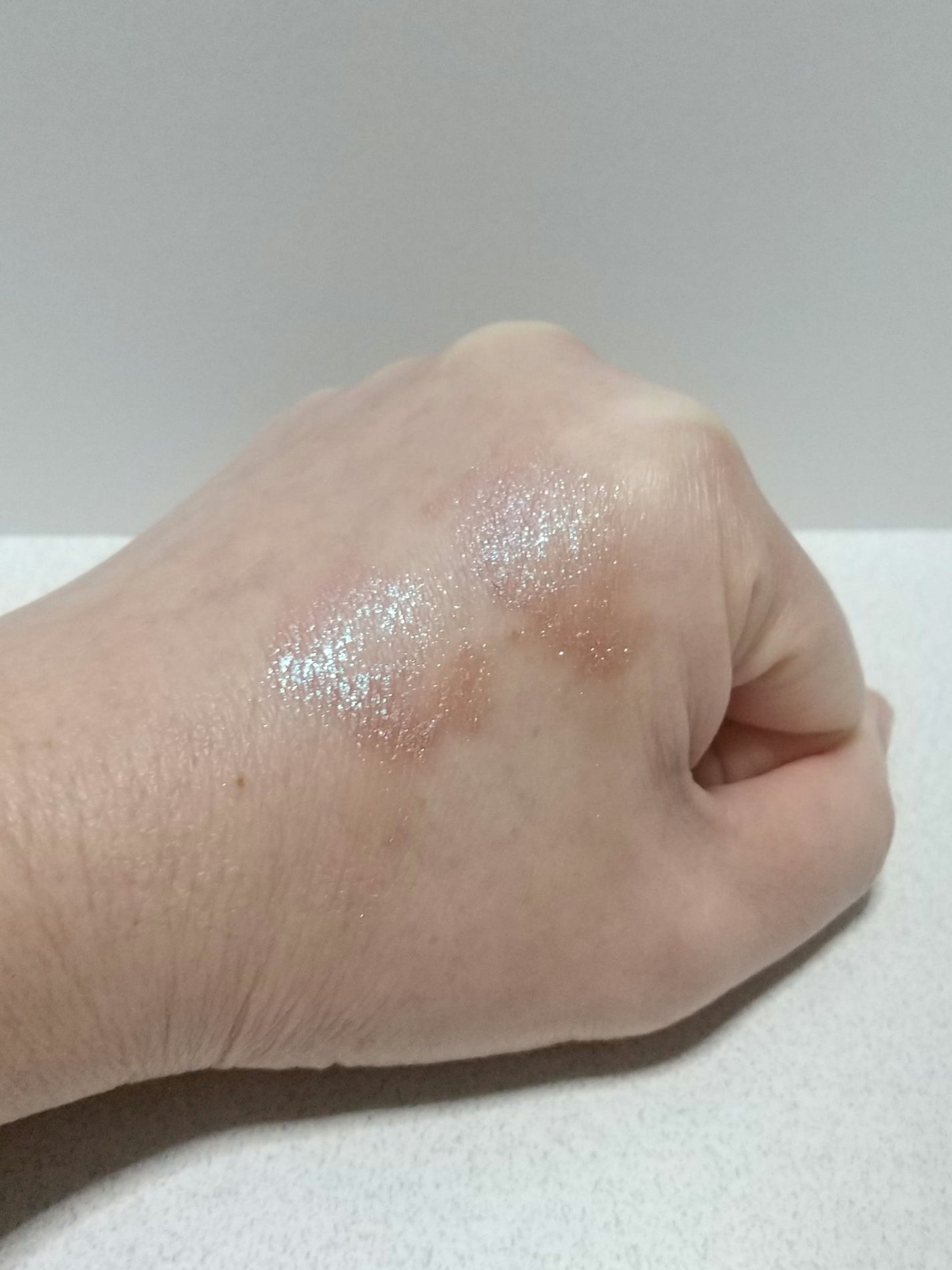 キャビアスティック アイカラー/ローラ メルシエ/スティックアイシャドウを使ったクチコミ(4枚目)