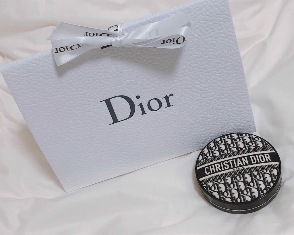 ディオールスキン フォーエヴァー クッション ディオールマニア エディション 0N ニュートラル/Dior/クッションファンデーションを使ったクチコミ（1枚目）