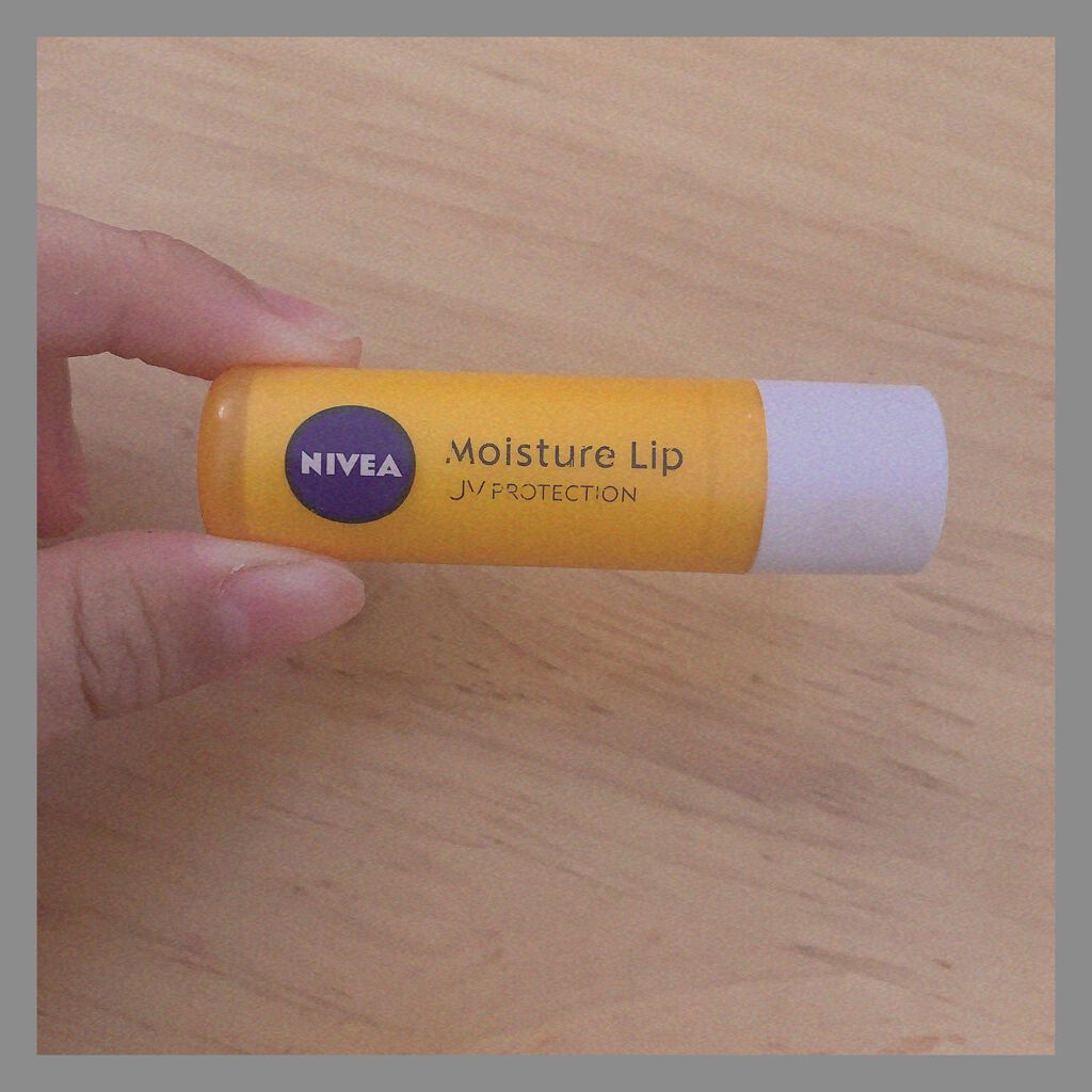 モイスチャーリップ UV/ニベア/リップクリームを使ったクチコミ（2枚目）
