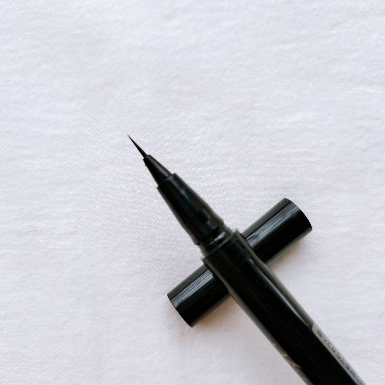 エクストラシャープ リキッドライナー/Visée/リキッドアイライナーを使ったクチコミ(3枚目)