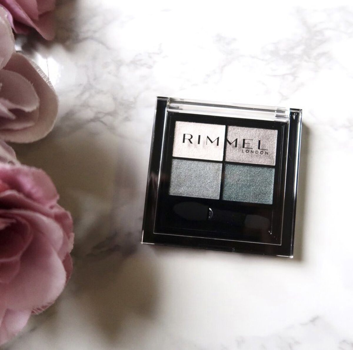 ワンダー エバー アイシャドウ 008　ディープナイトブルー/リンメル ロンドン/アイシャドウパレットを使ったクチコミ（1枚目）