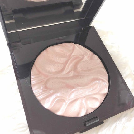 フェイスイルミネーター/ローラ メルシエ/パウダーハイライトを使ったクチコミ(1枚目)