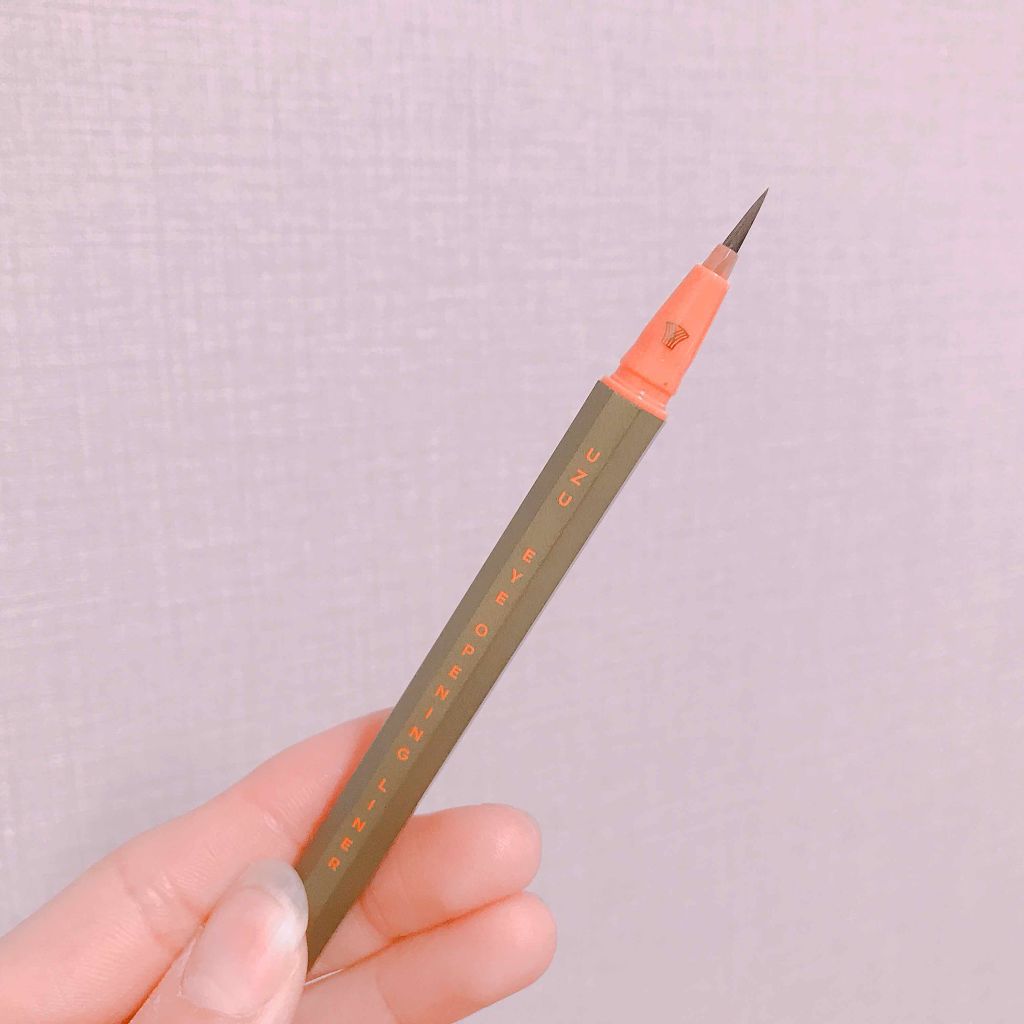 EYE OPENING LINER/UZU BY FLOWFUSHI/リキッドアイライナーを使ったクチコミ（2枚目）