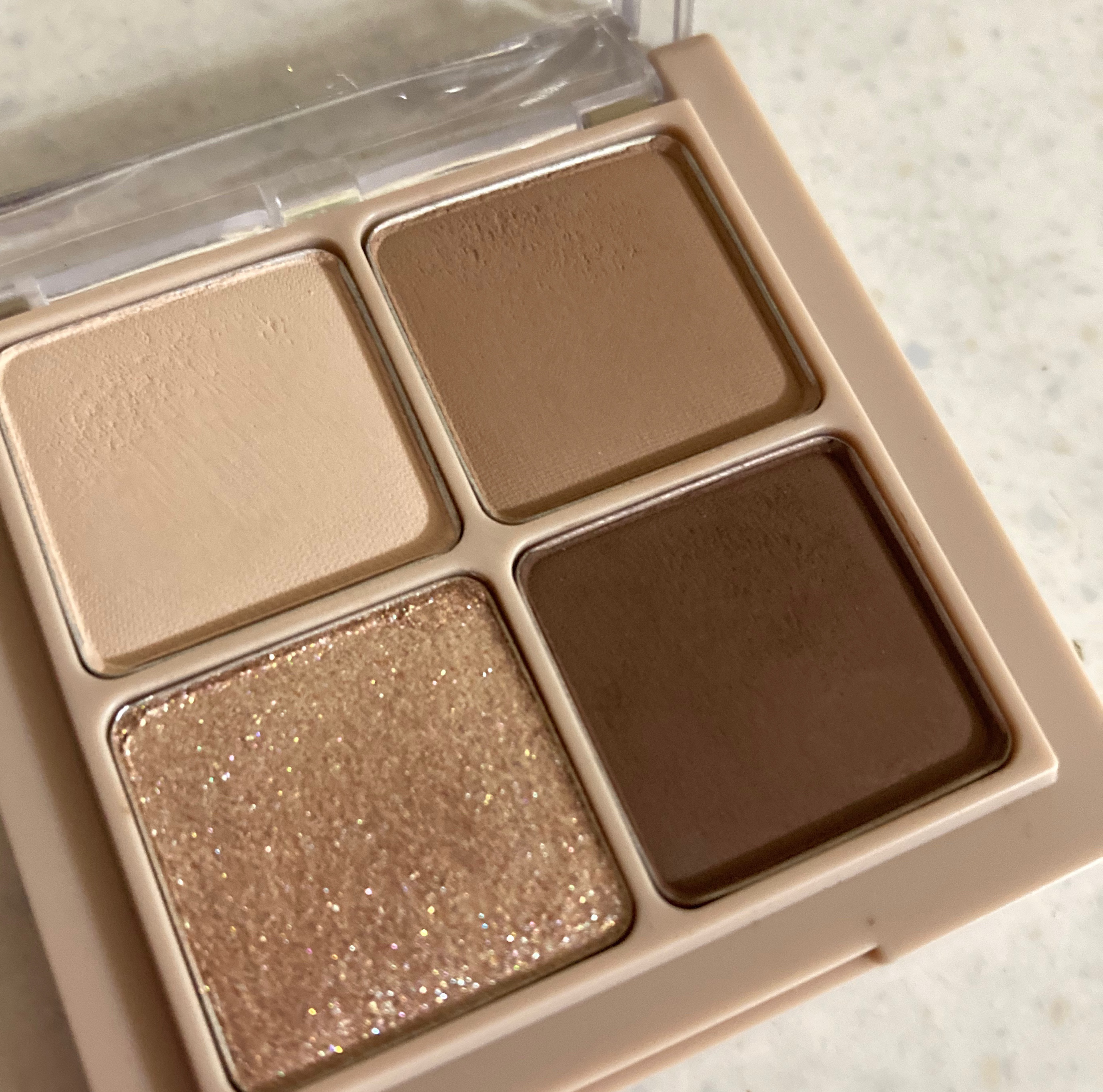 ベターザンアイズ ミュージックシリーズ/rom&nd/アイシャドウパレットを使ったクチコミ（2枚目）