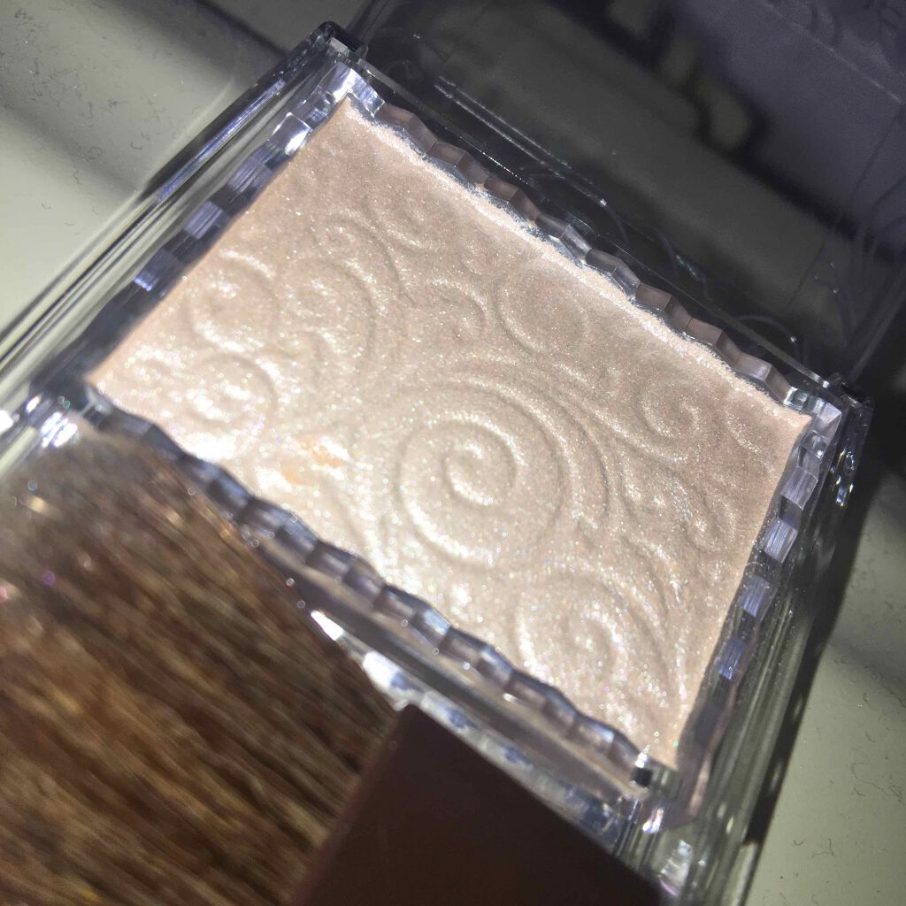 パールグロウハイライト/CEZANNE/パウダーハイライトを使ったクチコミ(2枚目)