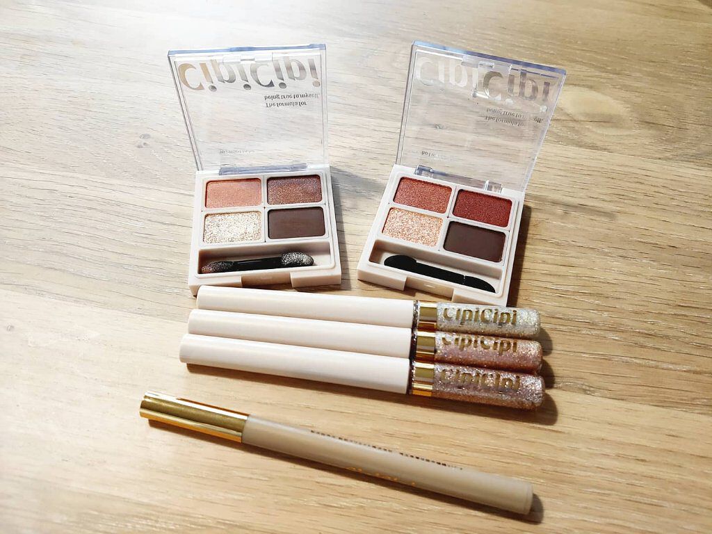 グリッターイルミネーションライナー/CipiCipi/リキッドアイライナーを使ったクチコミ（2枚目）