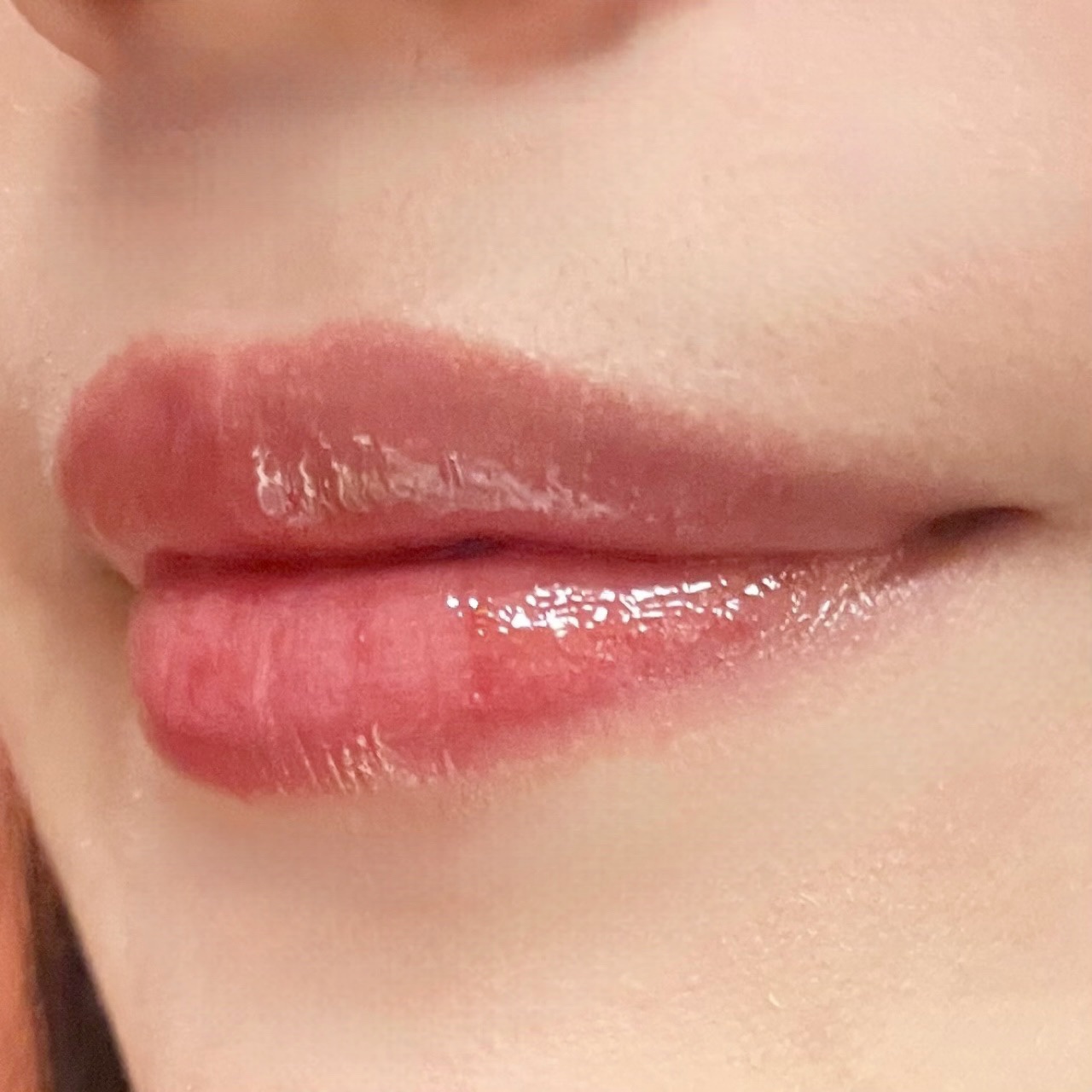 ゲットイットティントグレーズバーム/TONYMOLY/リップティントを使ったクチコミ（3枚目）