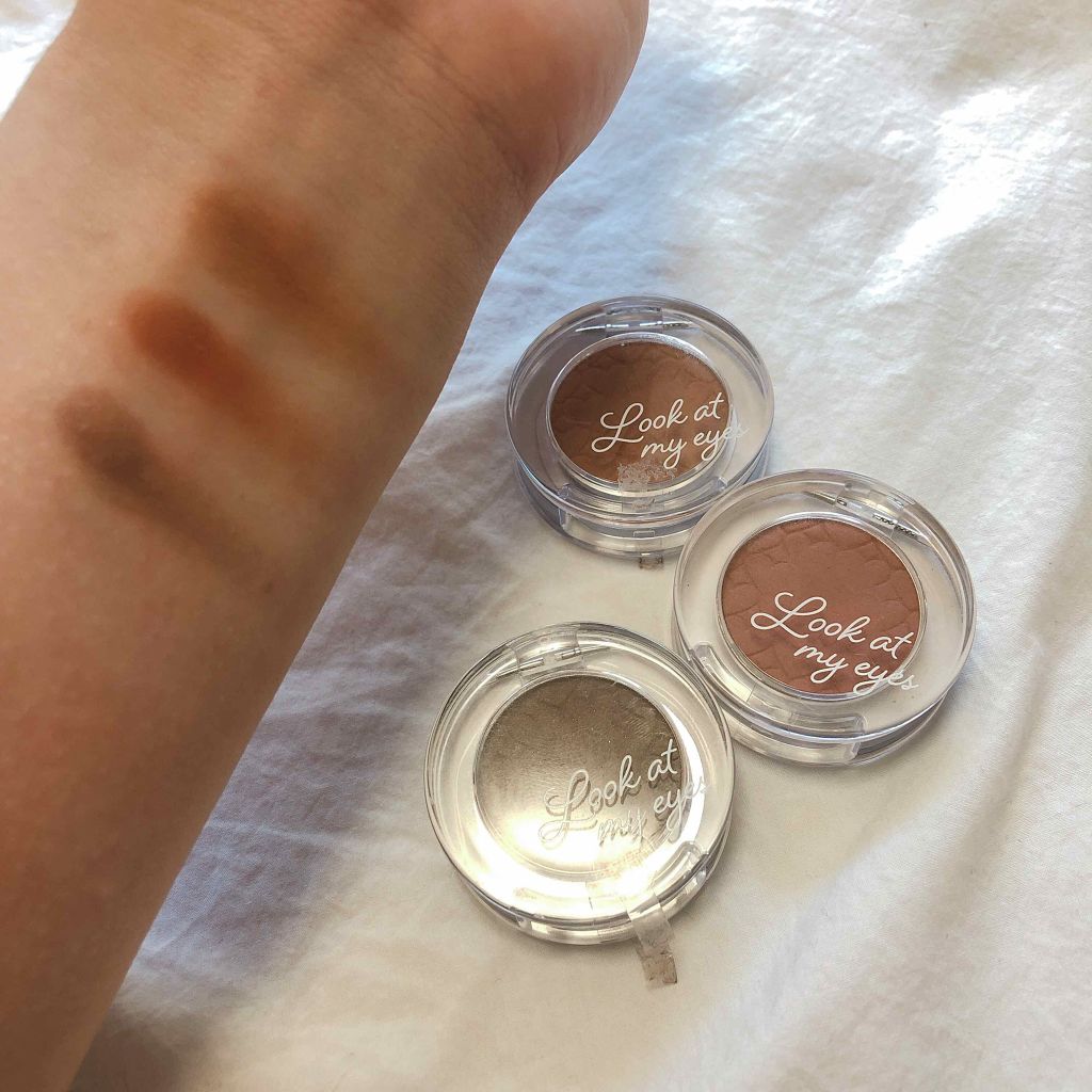 ルックアット マイアイ カフェ BR407/ETUDE/単色アイシャドウを使ったクチコミ（2枚目）