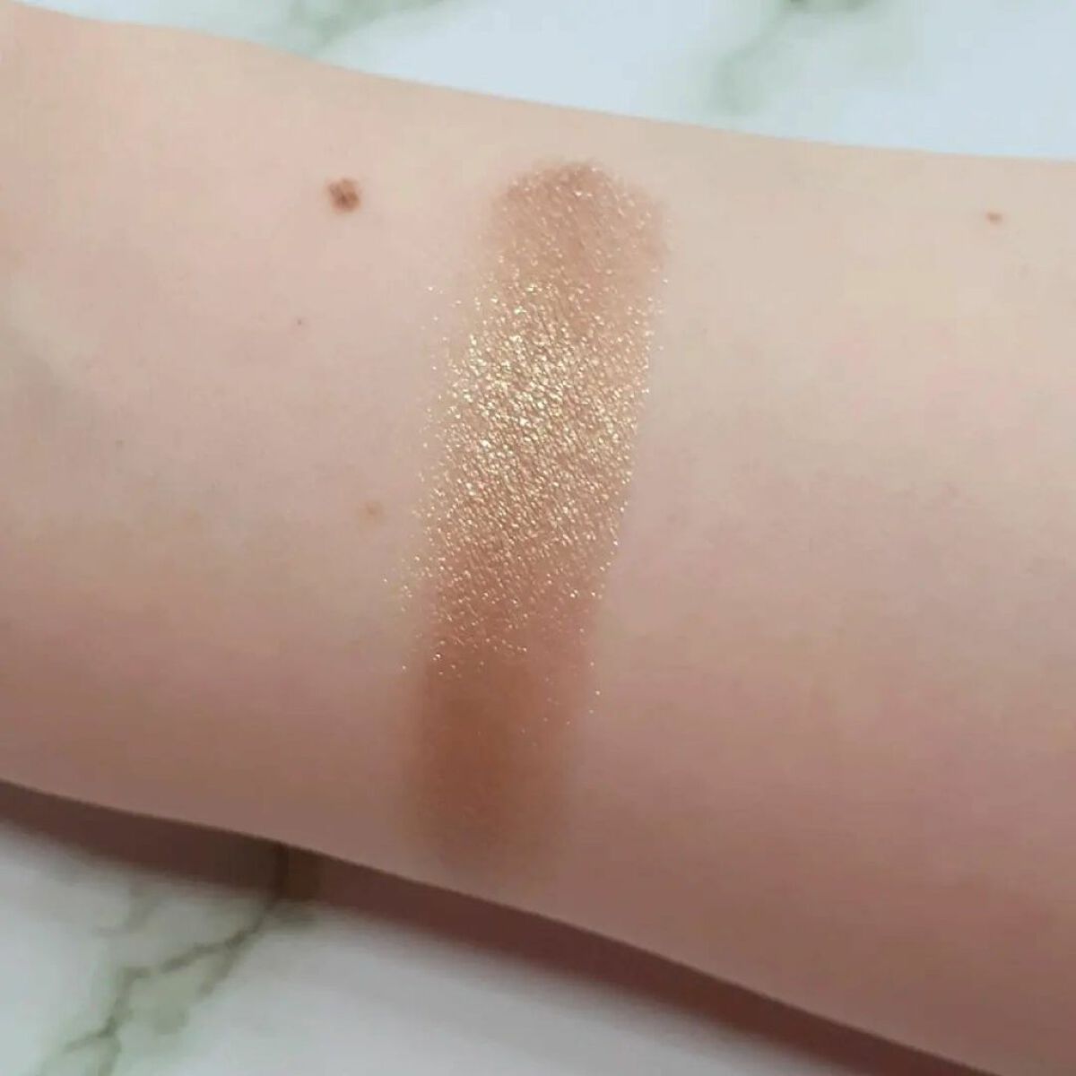 Super Shock Shadow/ColourPop/単色アイシャドウを使ったクチコミ(6枚目)