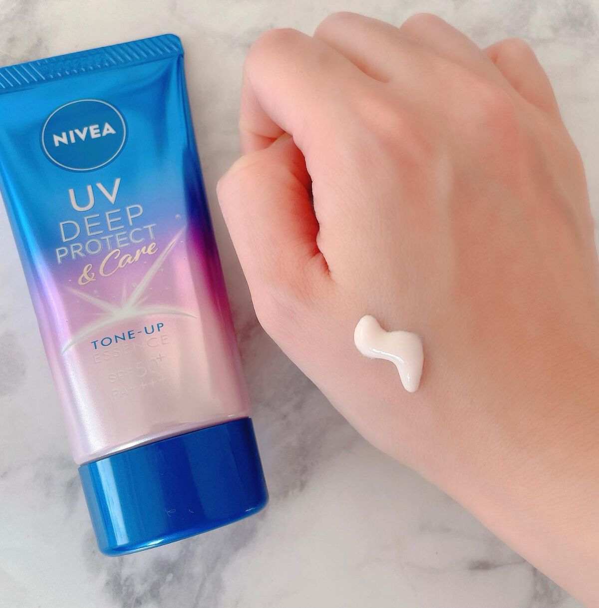 ニベアUV ディープ プロテクト&ケア トーンアップ エッセンス/ニベア/日焼け止めローションを使ったクチコミ(2枚目)