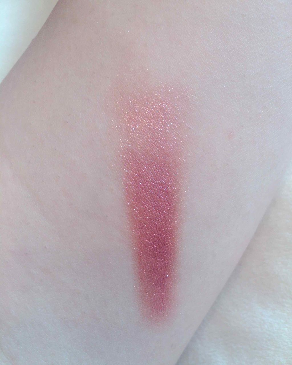 フォイルプレイ クリームアイシャドウ/NYX Professional Makeup/ジェル・クリームアイシャドウを使ったクチコミ(2枚目)