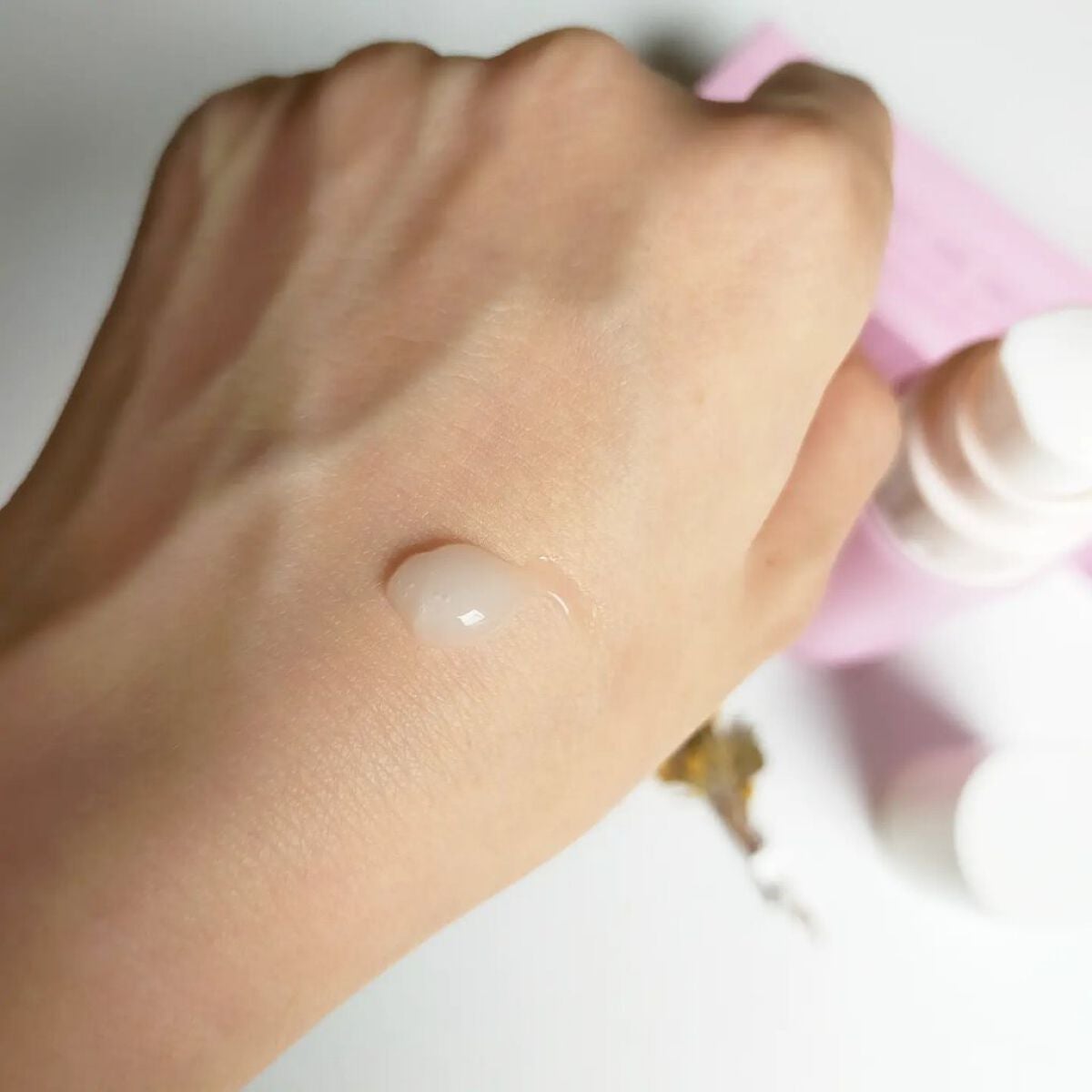 パーフェクトワンフォーカス スムースウォータリージェル ピュア/PERFECT ONE FOCUS/オールインワン化粧品を使ったクチコミ(2枚目)