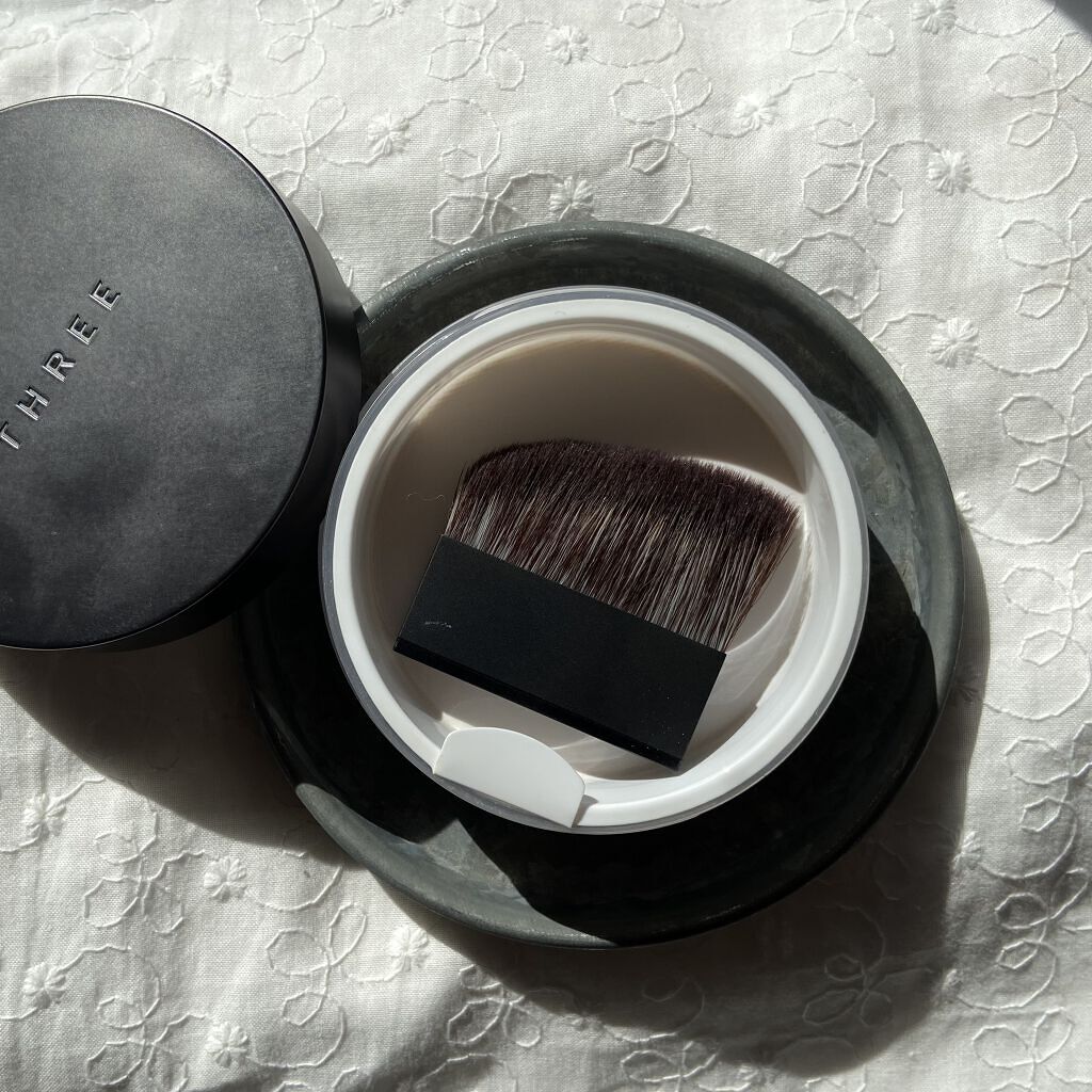 プリスティーンコンプレクションパウダーファンデーション ブラシ H/THREE/メイクブラシを使ったクチコミ（1枚目）