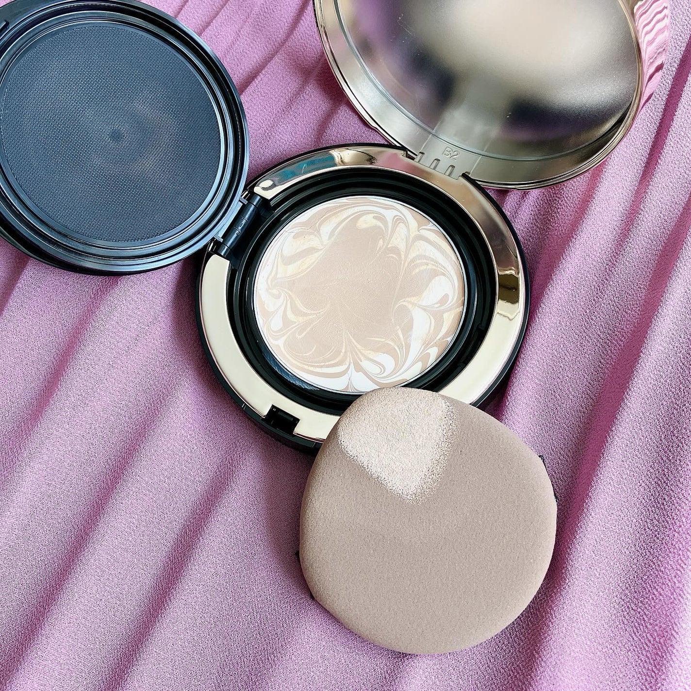 SIGNATURE ESSENCE COVER PACT /AGE20’s/クリーム・エマルジョンファンデーションを使ったクチコミ(5枚目)