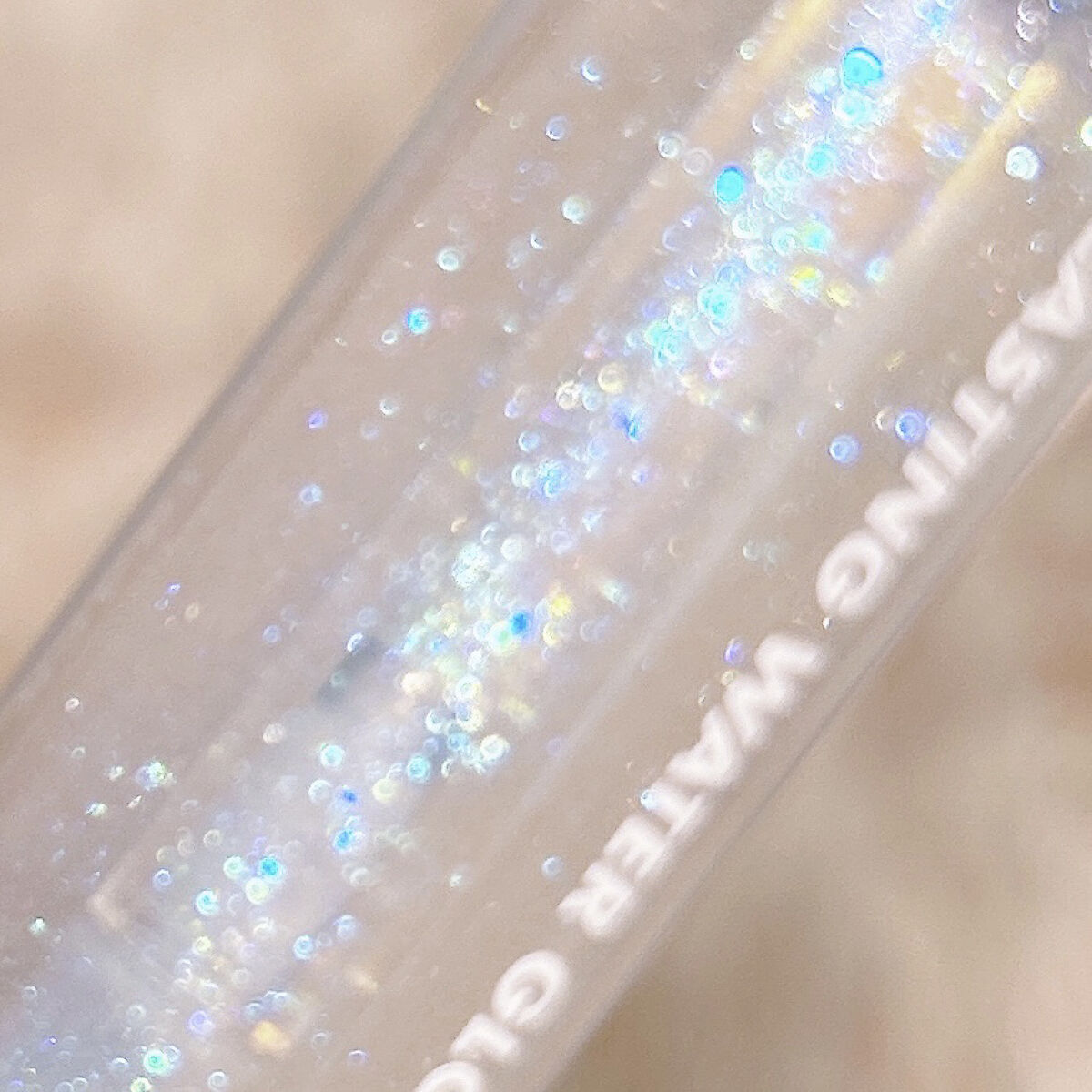 グラスティングウォーターグロス/rom&nd/リップグロスを使ったクチコミ（2枚目）