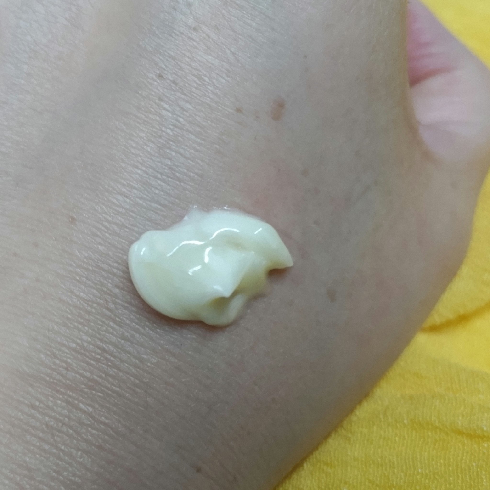 ファンダメンタルナリッシングアイバター(20g)/Klairs/アイケア・アイクリームを使ったクチコミ（2枚目）