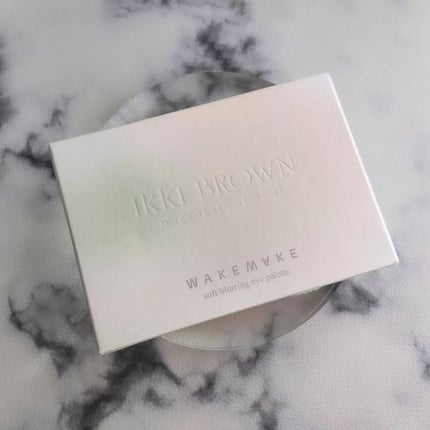 ソフトブラーリングアイパレット/wakemake/アイシャドウパレットを使ったクチコミ(7枚目)