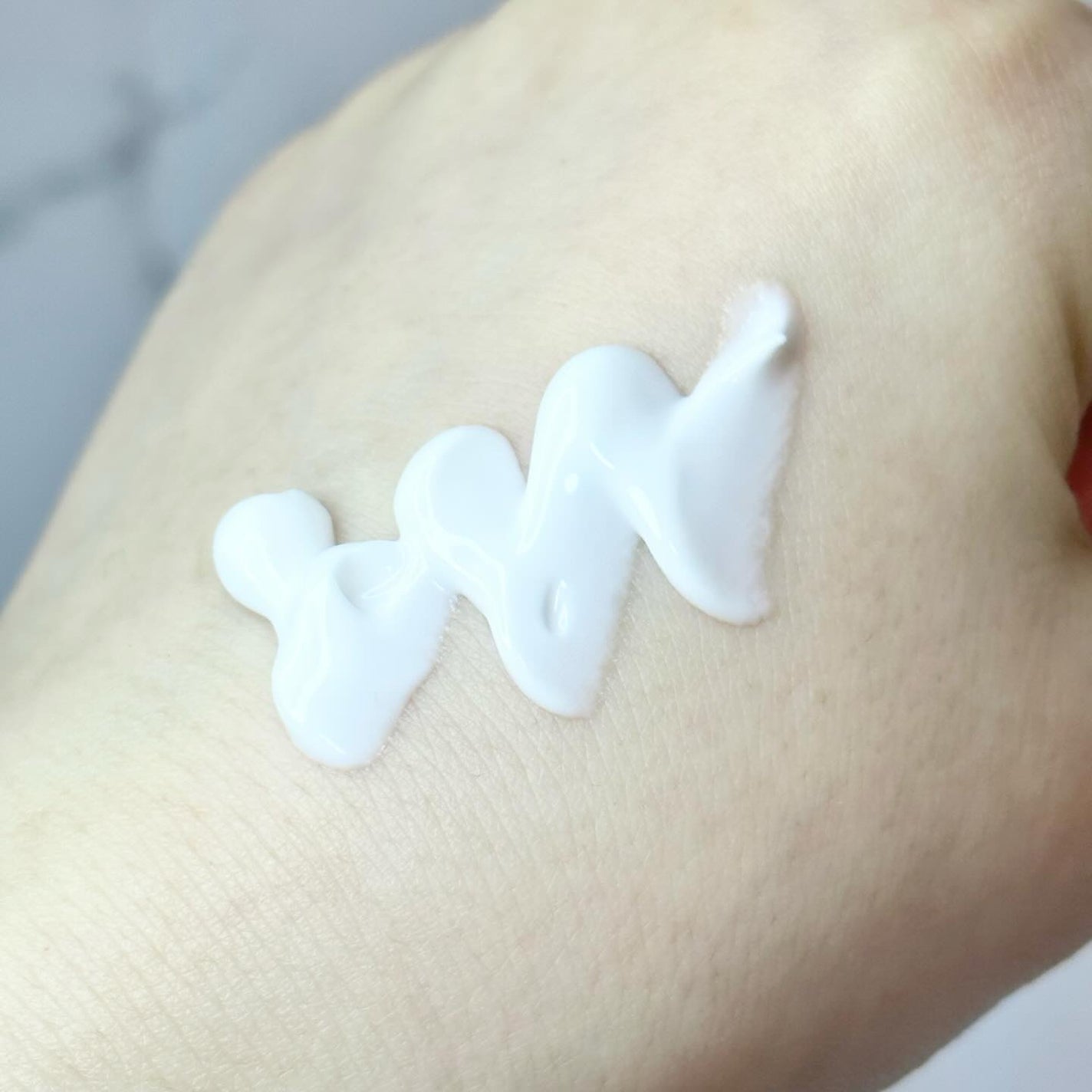 レッドスージングAIクリーム/PHYSIOGEL/フェイスオイルを使ったクチコミ(4枚目)