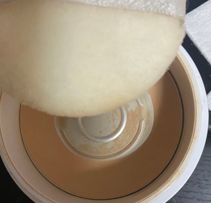 フェイスパウダー 薬用オークル/クリアラスト/プレストパウダーを使ったクチコミ(2枚目)