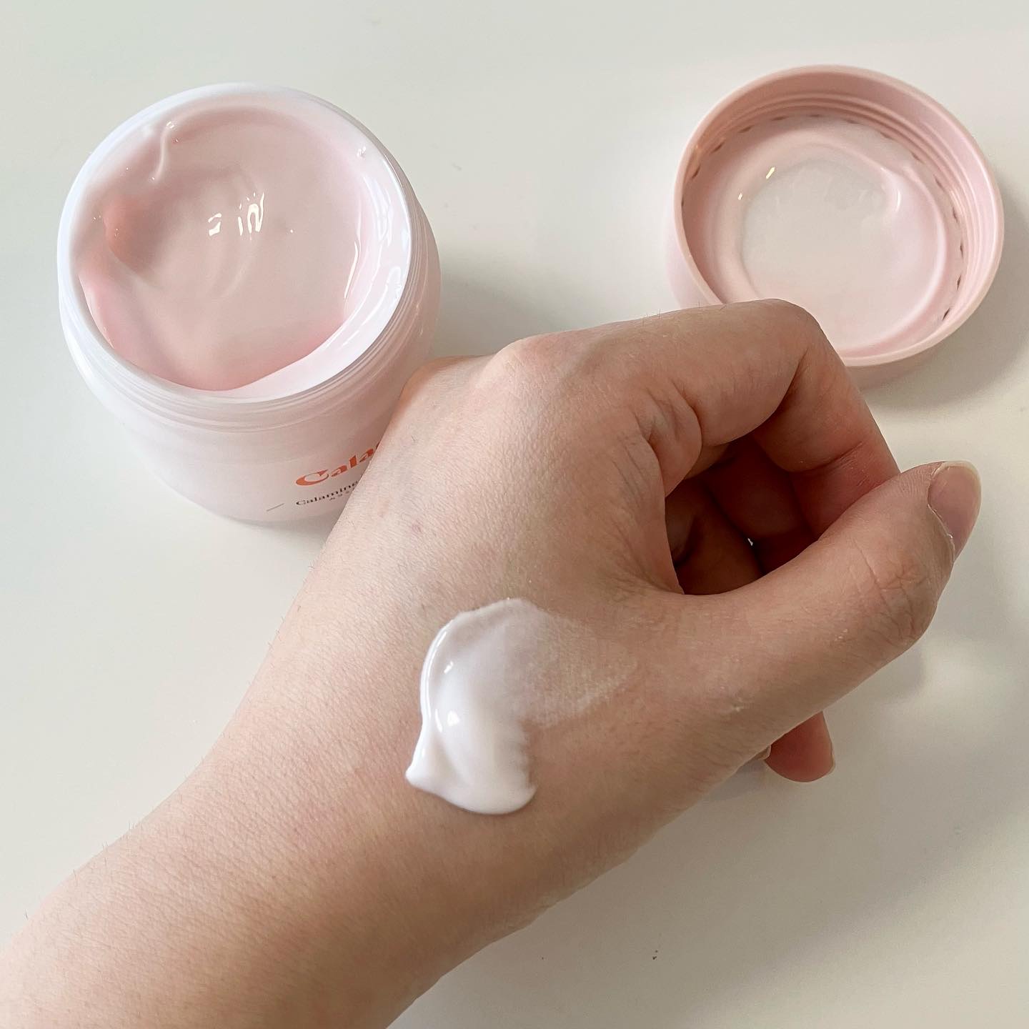 カラミー カラミンノーセバムジェル/Calamee/フェイスクリームを使ったクチコミ（3枚目）