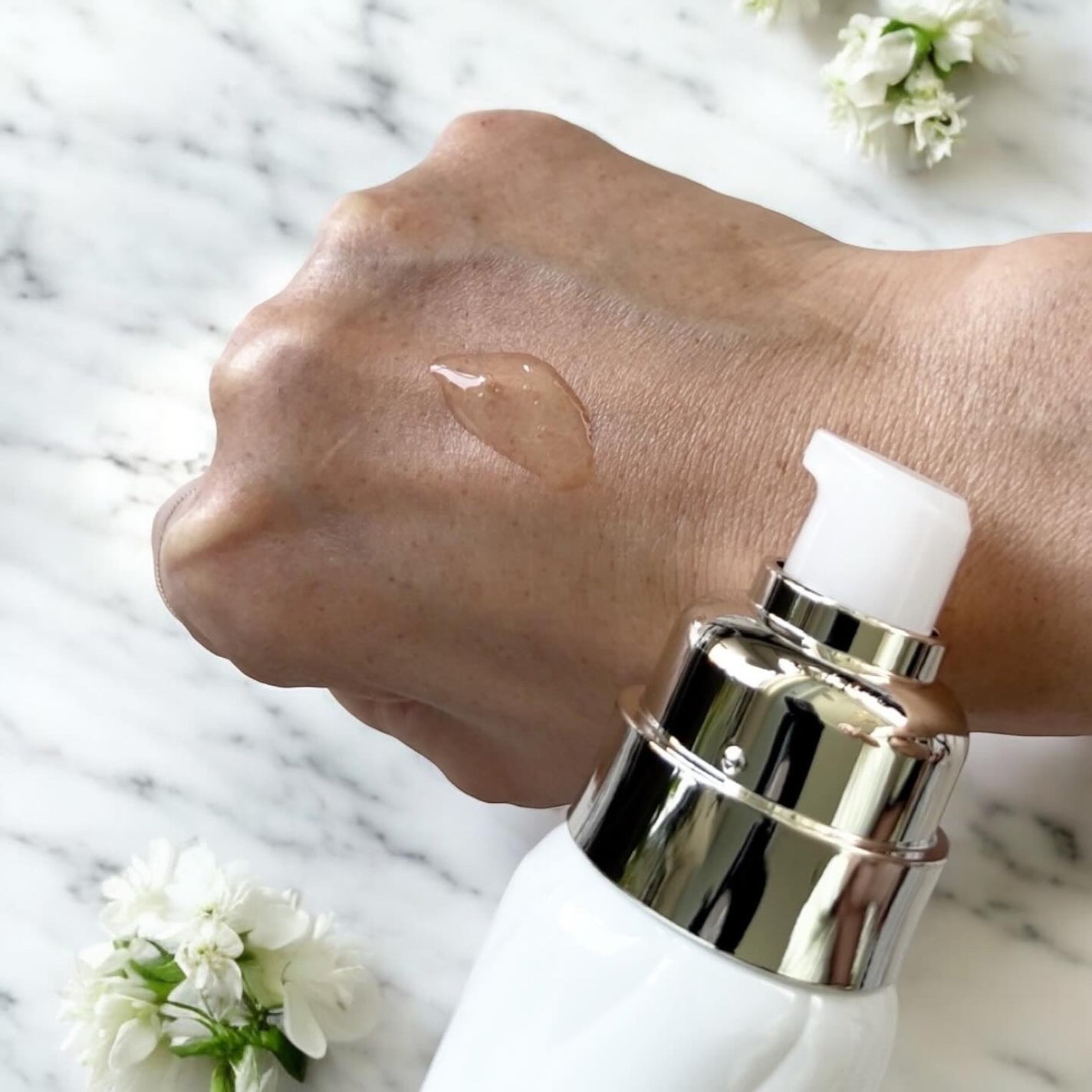 ドレススノー ローション【医薬部外品】 /アテニア/化粧水を使ったクチコミ(2枚目)