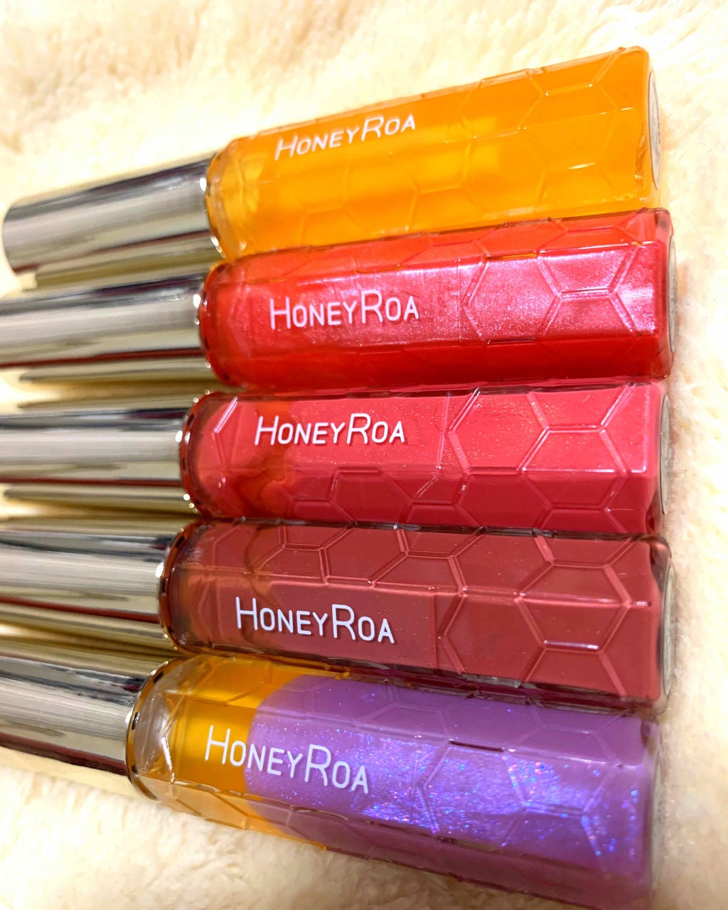 ハニーラスター r/ROAlív/リップグロスを使ったクチコミ(1枚目)