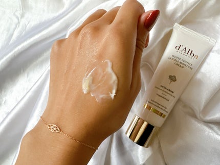 ホワイトトリュフダブルモイスチャークリーム/ダルバ/フェイスクリームを使ったクチコミ(3枚目)