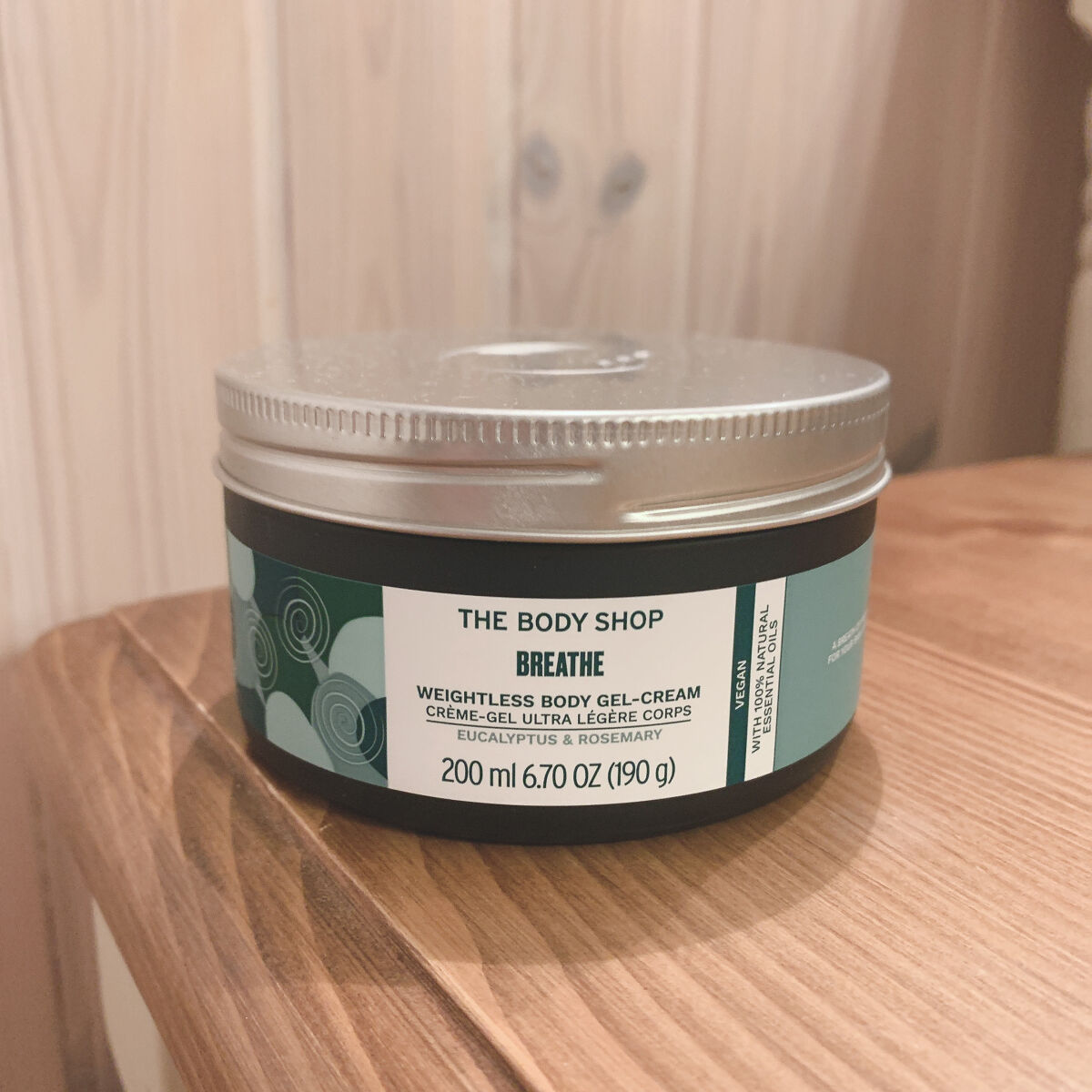 ウェルネス ボディジェルクリーム ユーカリ& ローズマリー/THE BODY SHOP/ボディクリームを使ったクチコミ（1枚目）
