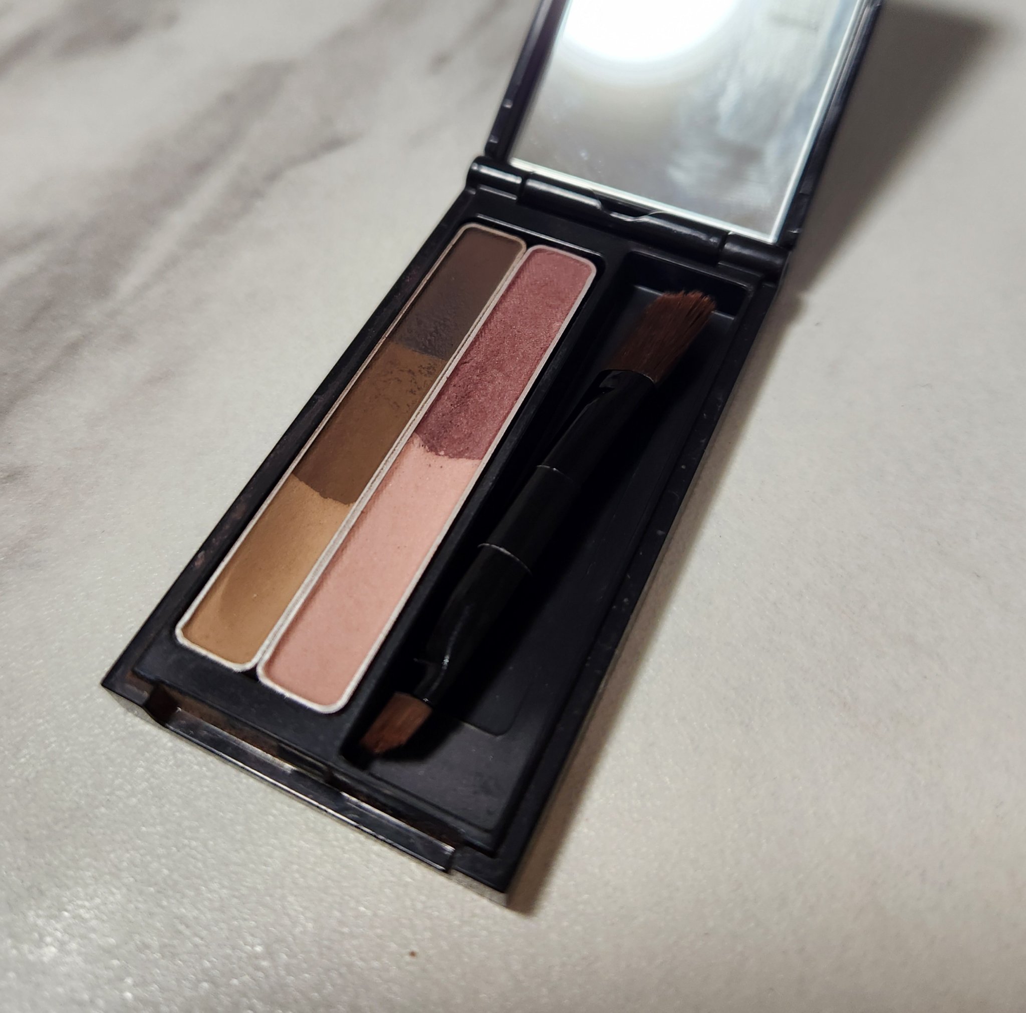 ケイト デザイニングアイブロウ3D EX-9 パープルブラウン(本体)/KATE/パウダーアイブロウを使ったクチコミ（2枚目）