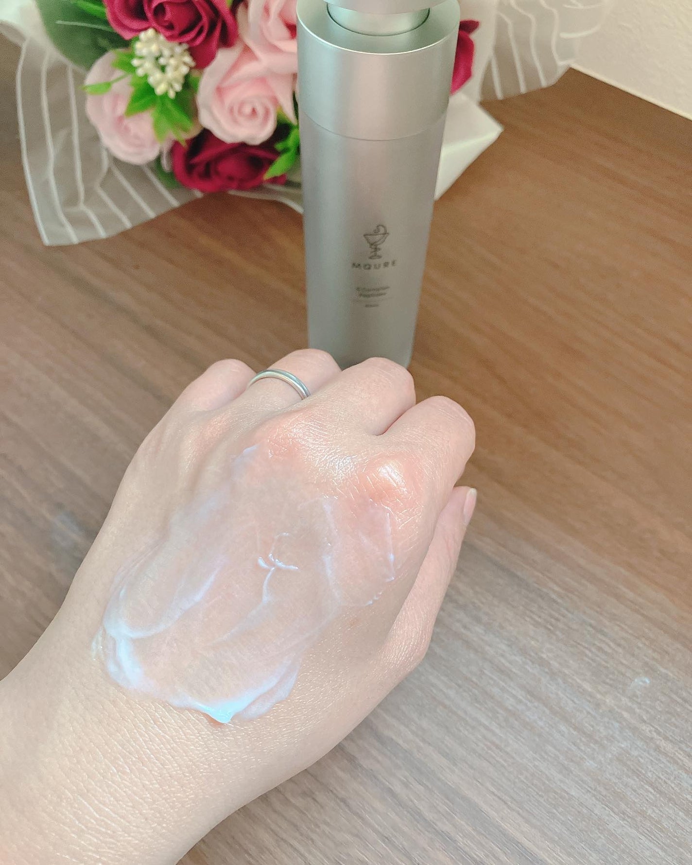 ma_ma@フォロバ100 on LIPS 「MQUREモレキュラーリペアヘアセラム低分子ペプチド*1で髪の..」(5枚目)