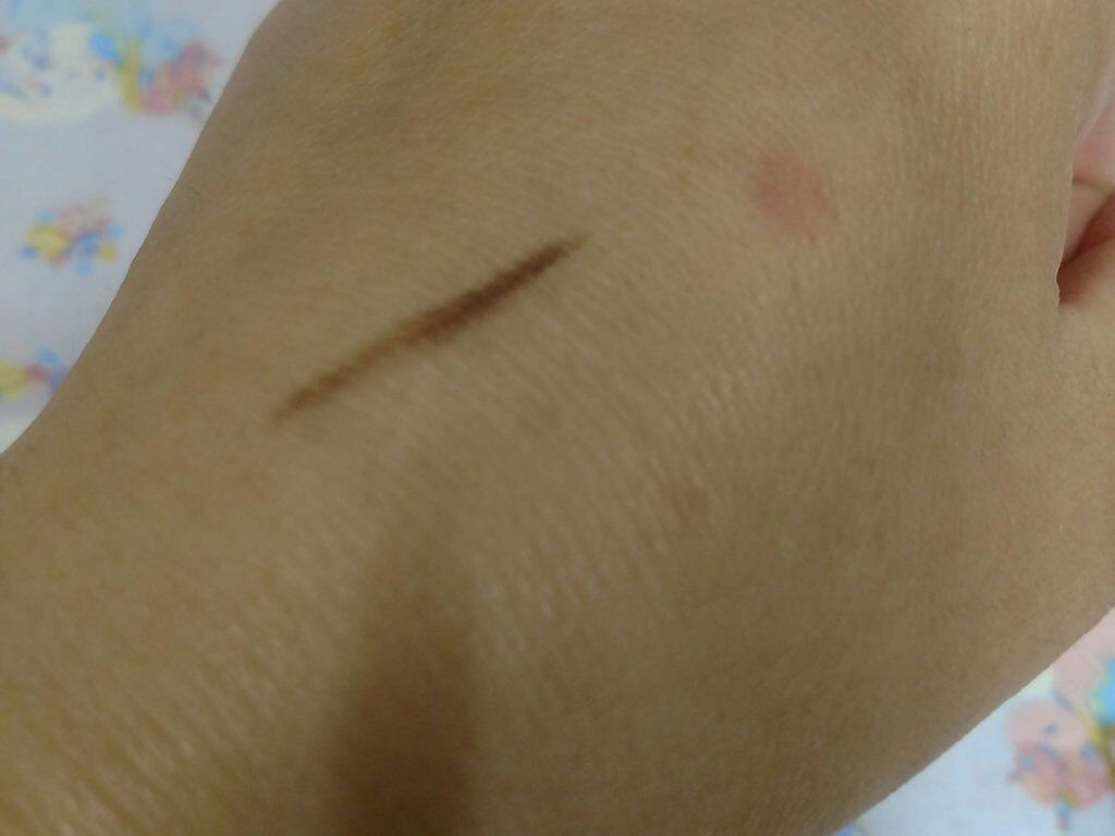 アイライナー パーフェクトプロ (ペンシル)/DHC/ペンシルアイライナーを使ったクチコミ(3枚目)