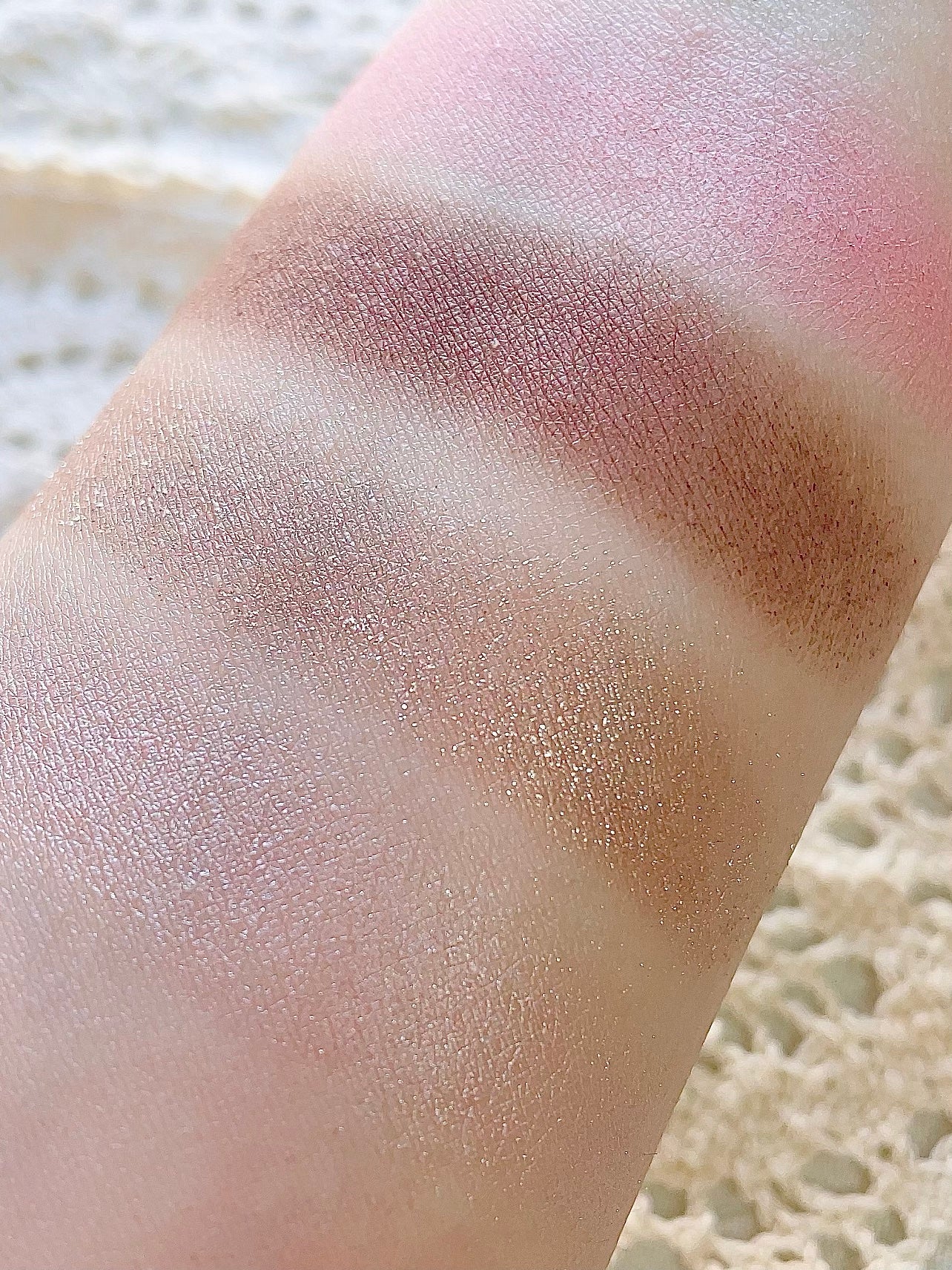 ごんす@YouTube始めました on LIPS 「《BIDOL優しいピンクメイク❤︎》ふんわり優しいピンクで春メ..」(5枚目)