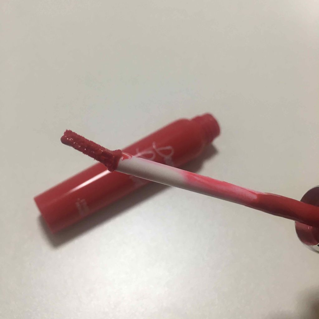 ディアダーリン オイルティント/ETUDE/リップグロスを使ったクチコミ(2枚目)