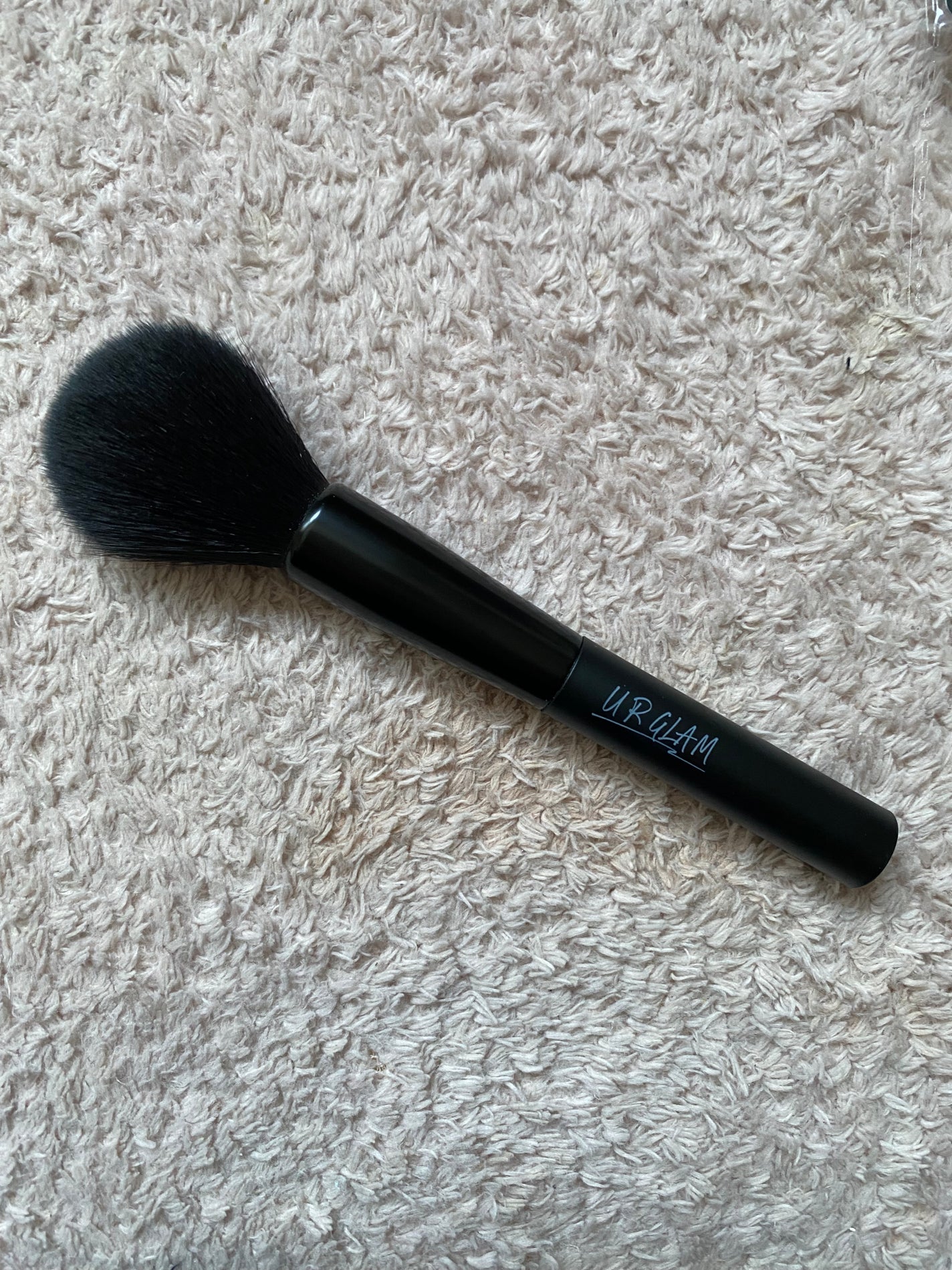 UR GLAM POWDER BRUSH/U R GLAM/メイクブラシを使ったクチコミ(1枚目)