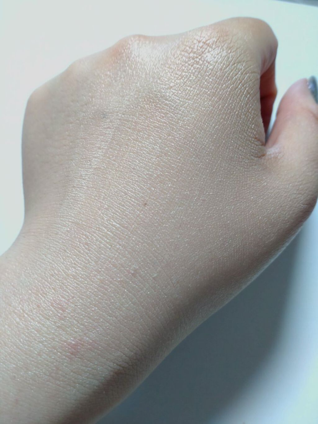 レ ベージュ フリュイド アンルミネール ベル ミン/CHANEL/リキッドハイライトを使ったクチコミ（2枚目）