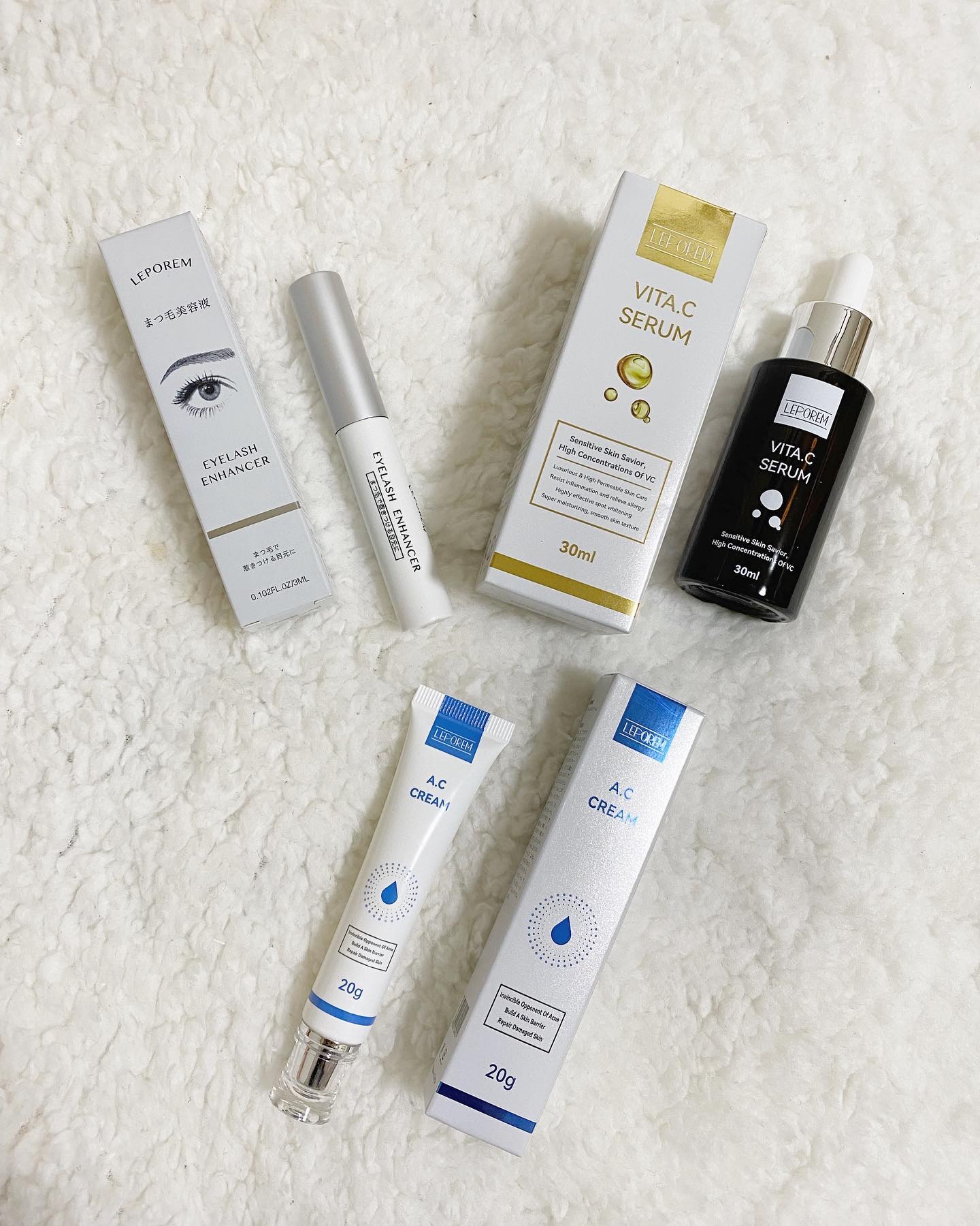 アイラッシュセラム/LEPOREM/まつげ美容液を使ったクチコミ（1枚目）