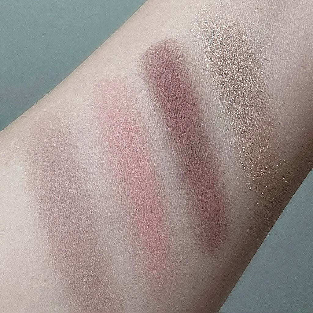 ミネラルクラッシィシャドー/エトヴォス/アイシャドウパレットを使ったクチコミ(3枚目)