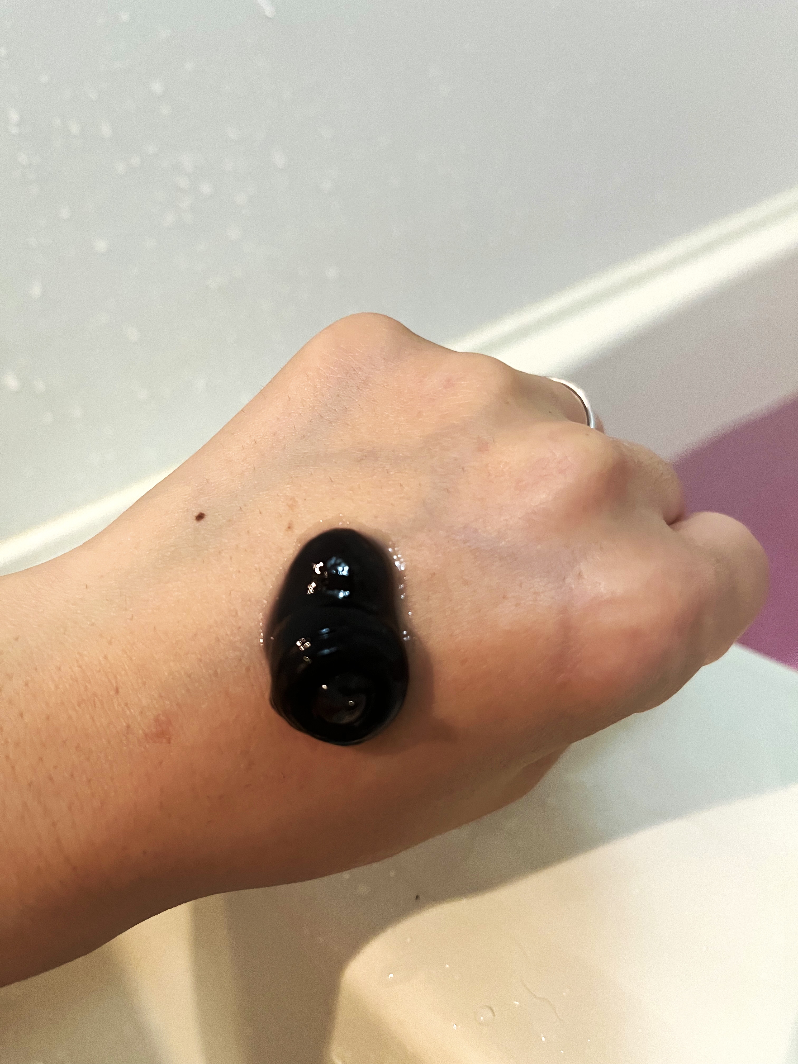 ビオレ おうちdeエステ メイク落とし マッサージブラックジェル 200g/ビオレ/クレンジングジェルを使ったクチコミ（3枚目）