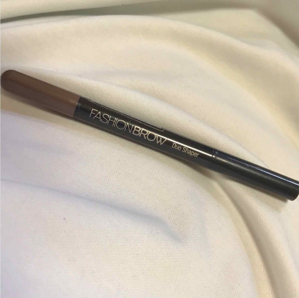 ファッションブロウ スリム アンド ソフト/MAYBELLINE NEW YORK/アイブロウペンシルを使ったクチコミ(1枚目)