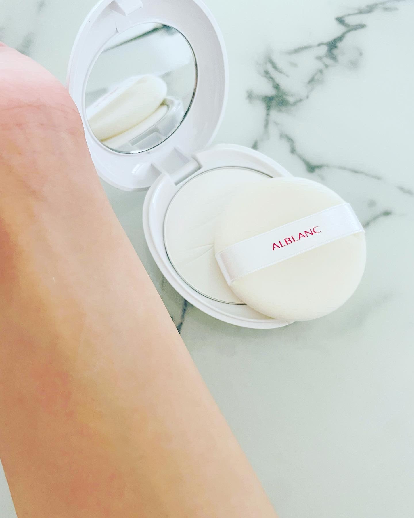 クラリティブラン フィニッシャー 本品 (レフィル)10g/ALBLANC/プレストパウダーを使ったクチコミ（3枚目）