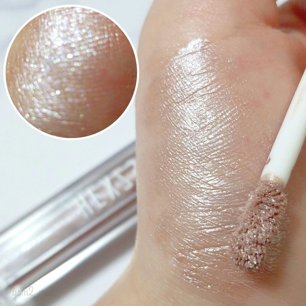 スターダイヤモンドストリーマーリキッドアイシャドウ/HEXZE(ヘックスゼ)/リキッドアイシャドウを使ったクチコミ(4枚目)