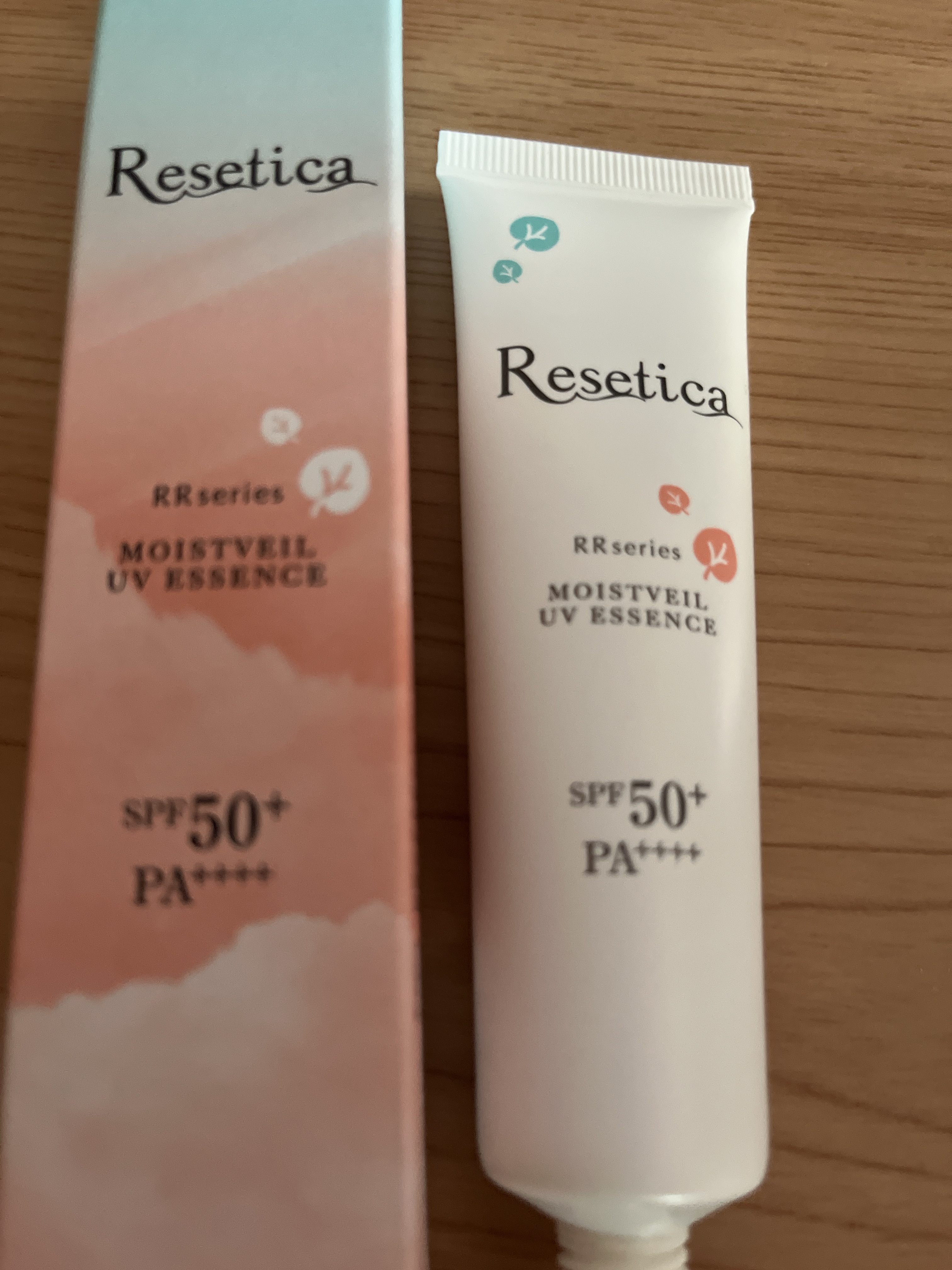 RR モイストベールUVエッセンス/Resetica(リセチカ)/美容液を使ったクチコミ（1枚目）