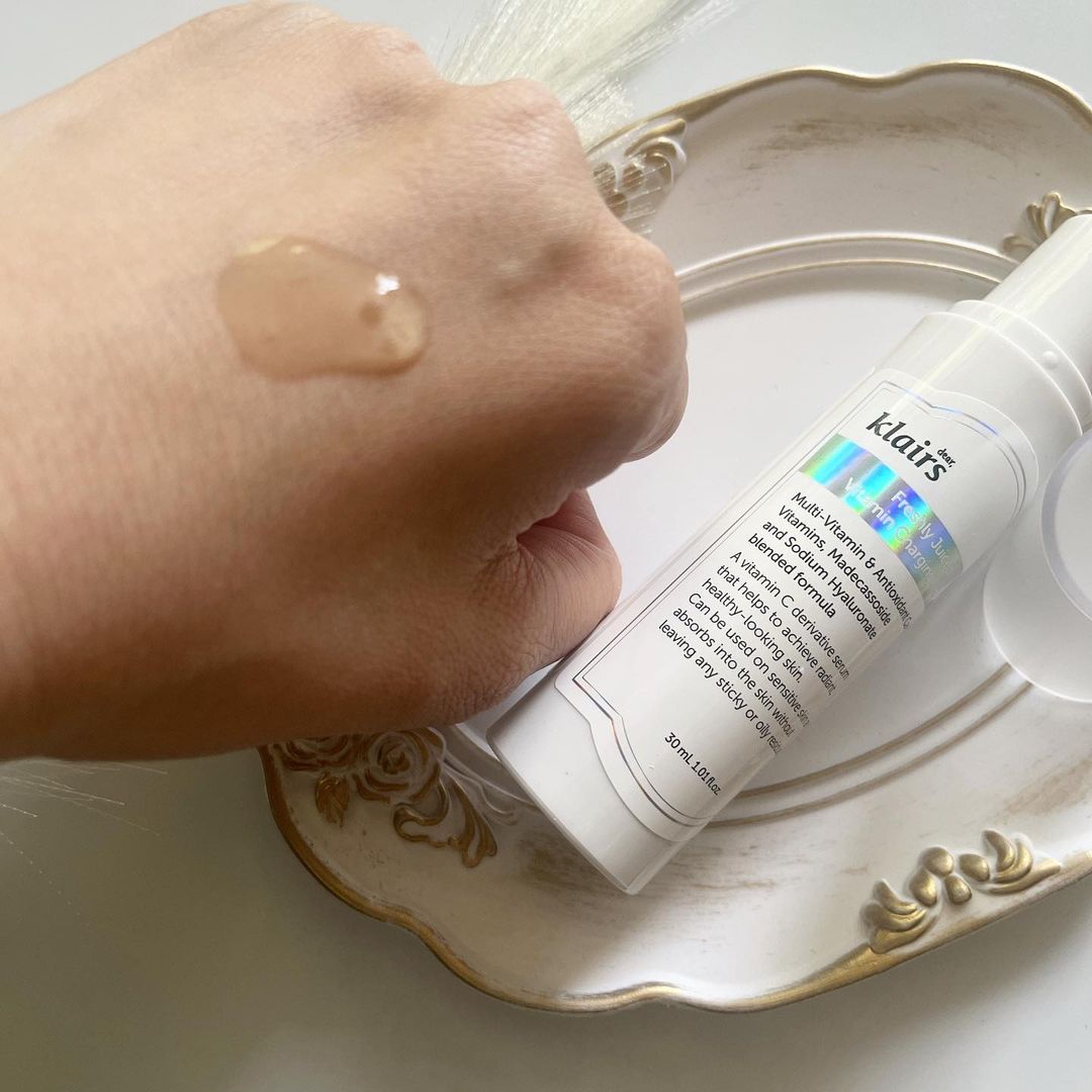 フレッシュリージュースドビタミンチャージングセラム(30ml)/Klairs/美容液を使ったクチコミ（2枚目）