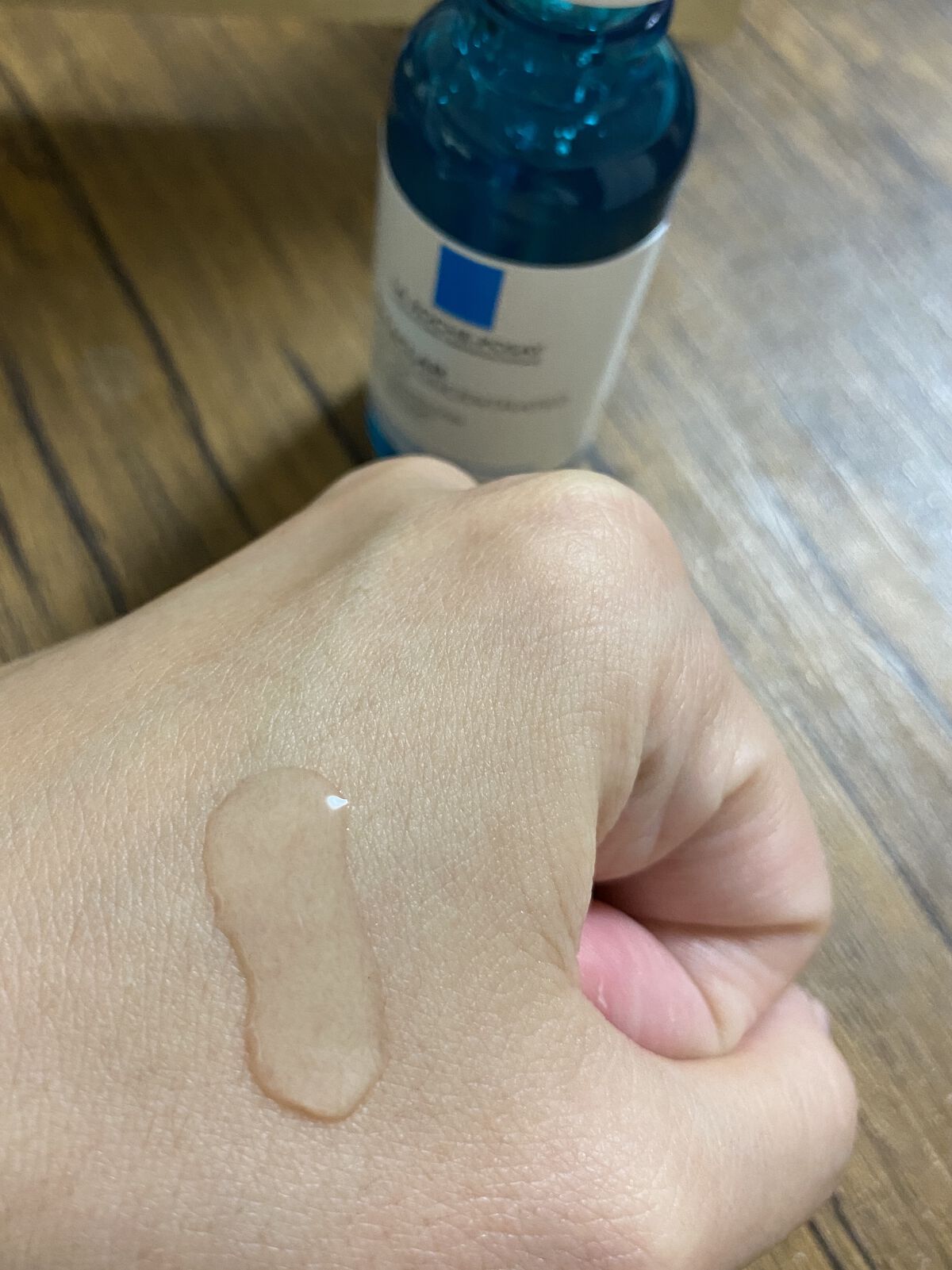 エファクラ ピールケア セラム/ラ ロッシュ ポゼ/美容液を使ったクチコミ（2枚目）