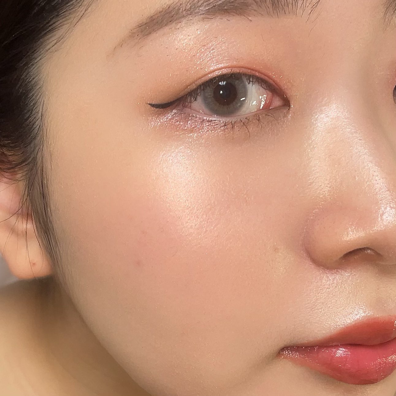 ラスティンググロスリップ/CEZANNE/口紅を使ったクチコミ(2枚目)