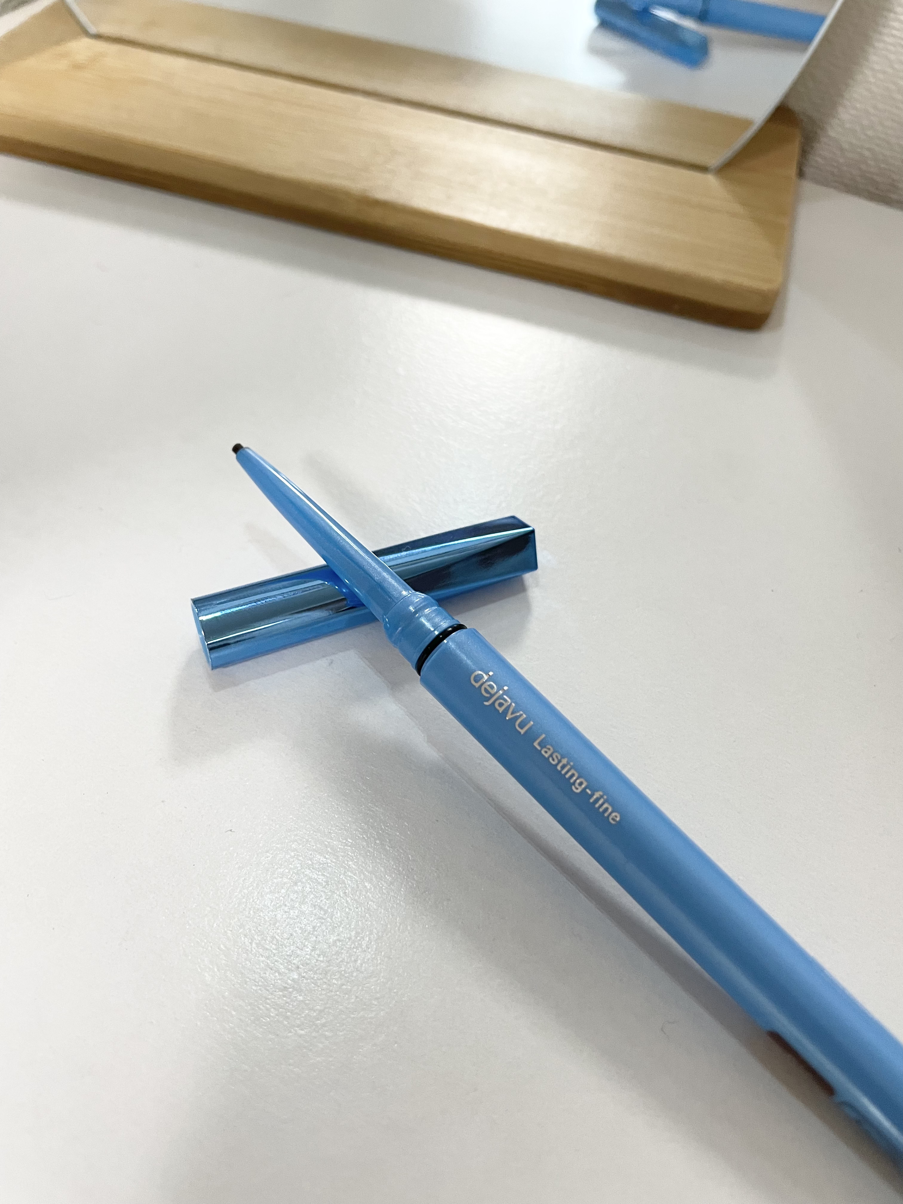 「密着アイライナー」極細クリームペンシル/デジャヴュ/ペンシルアイライナーを使ったクチコミ（2枚目）