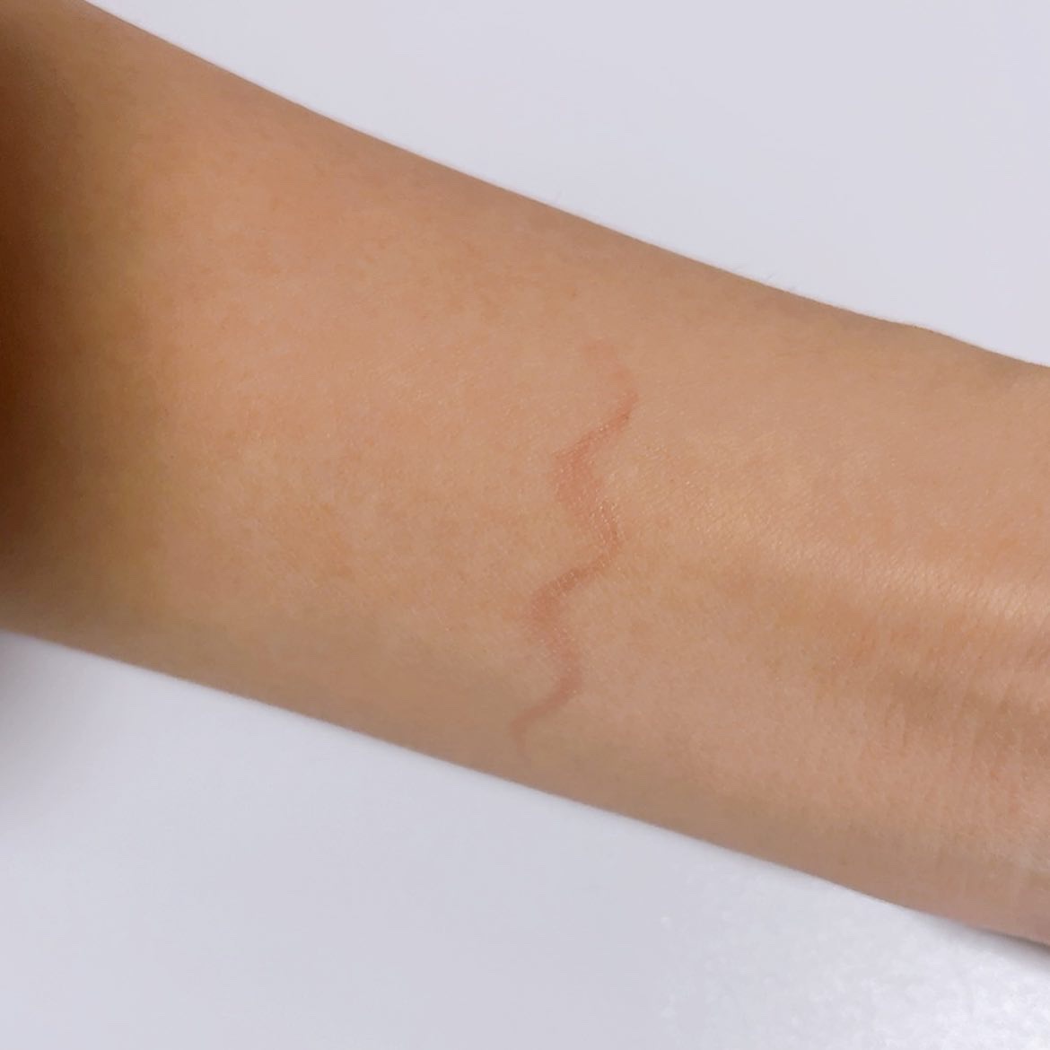 描くふたえアイライナー/CEZANNE/リキッドアイライナーを使ったクチコミ（2枚目）