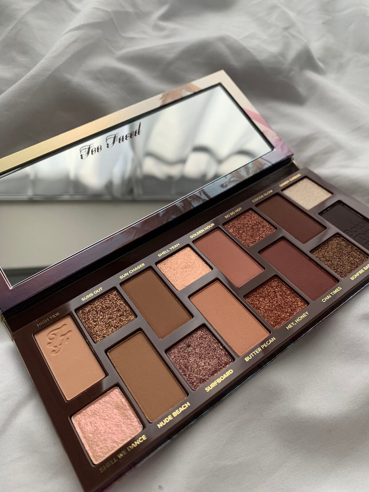 ボーンディスウェイ サンセット ストリップ アイシャドウ パレット/Too Faced/アイシャドウパレットを使ったクチコミ(3枚目)