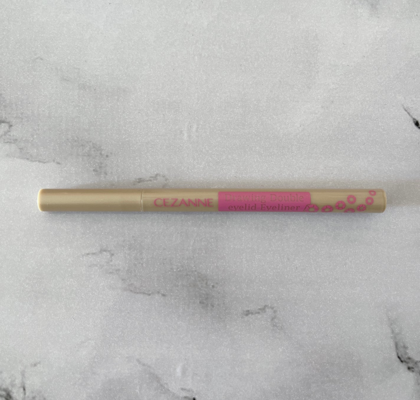 描くふたえアイライナー/CEZANNE/リキッドアイライナーを使ったクチコミ(1枚目)